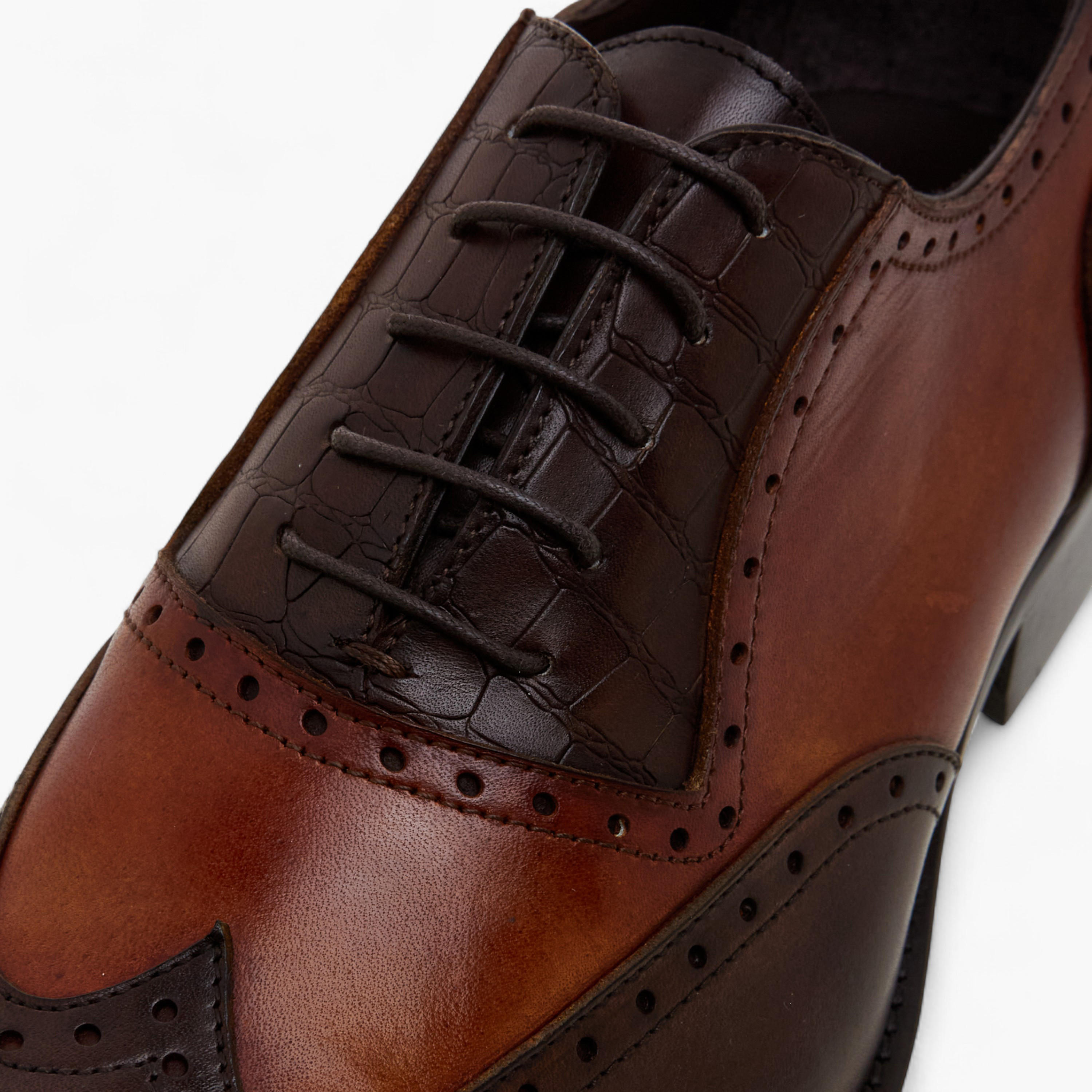 حذاء أكسفورد جلد مثقّب برباط للرجال من دوتشيني-men-shoes-formalshoes-image-4
