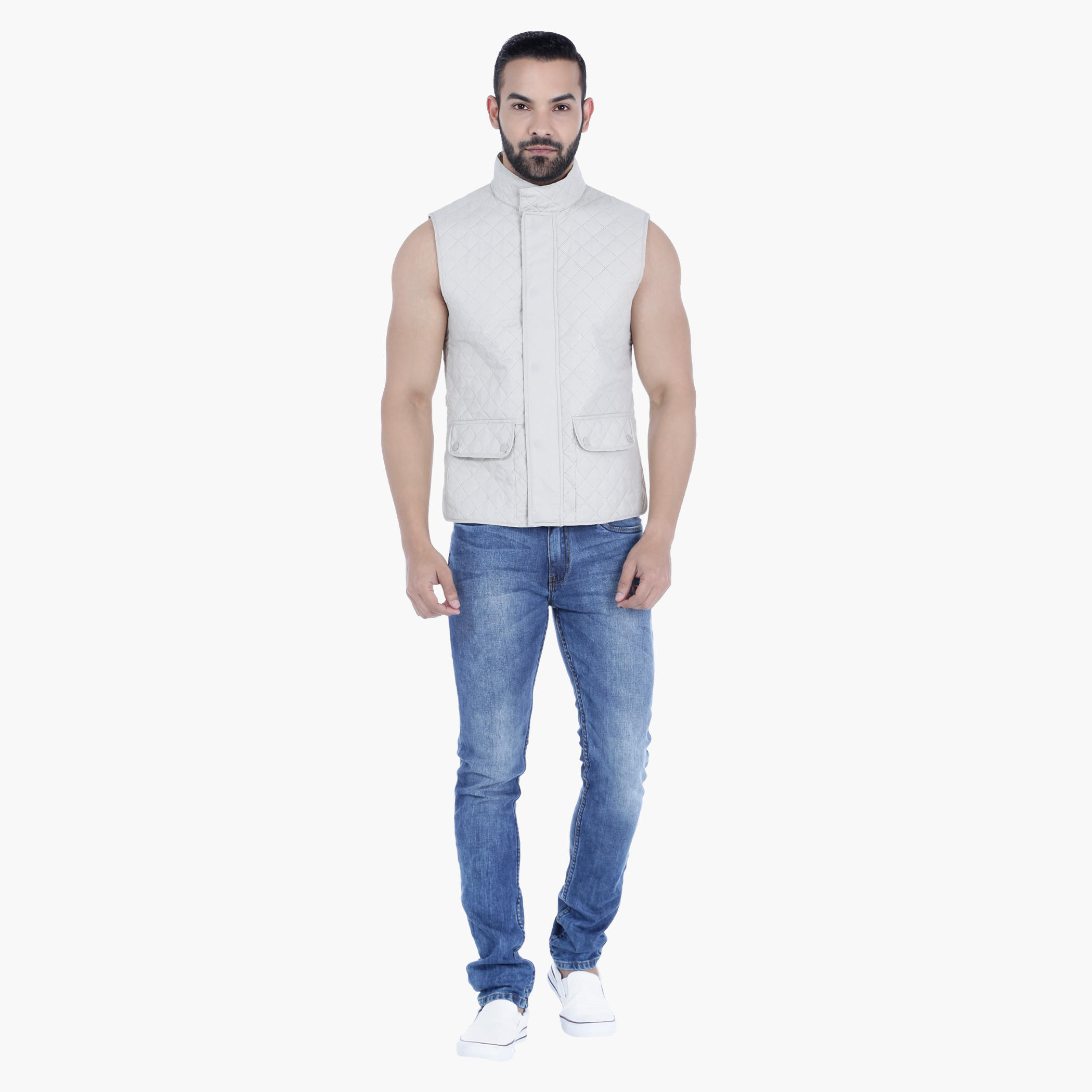 Quilted Gilet in Regular Fit-men-clothing-jacketsandblazers-jackets-image-5