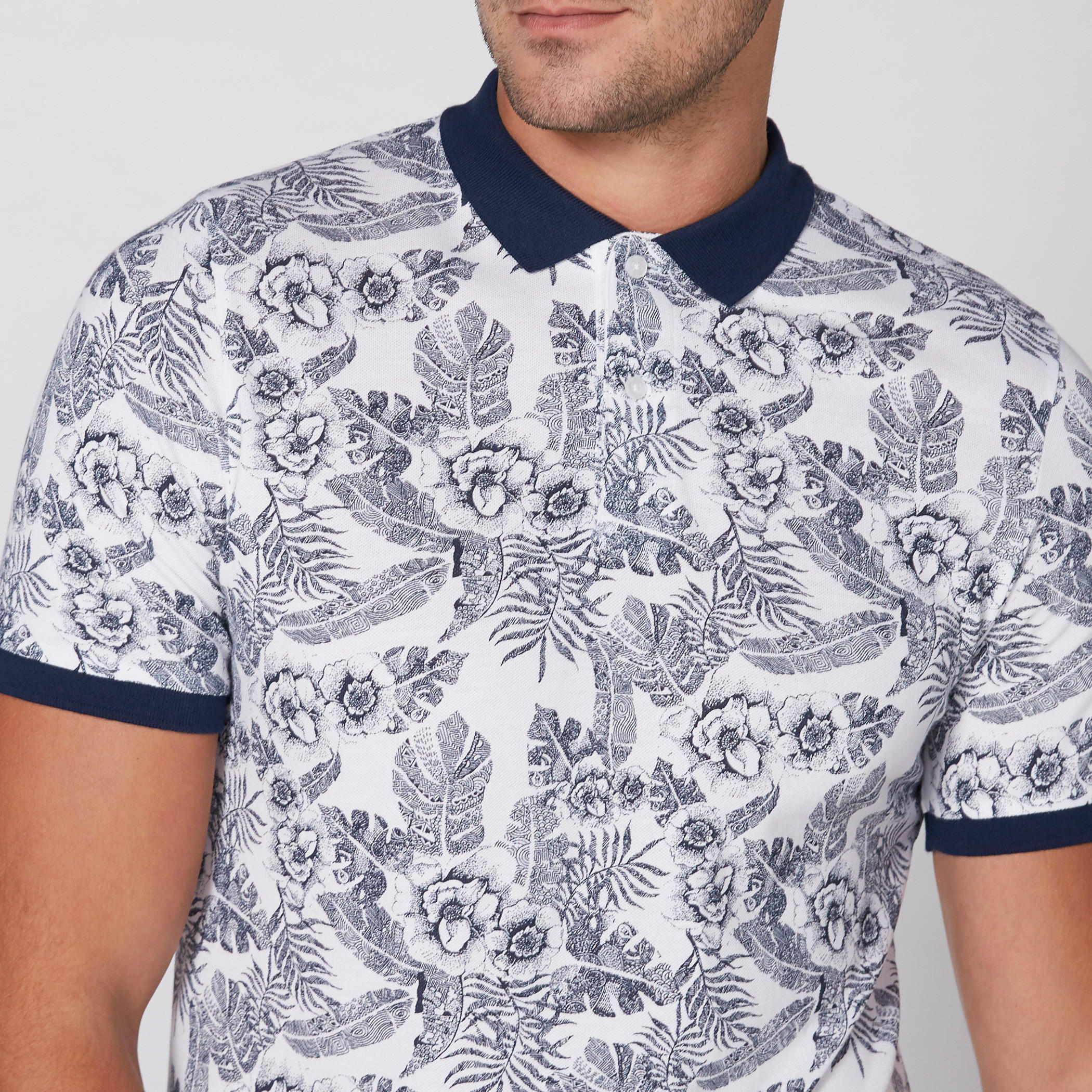 تيشيرت بياقة بولو وأكمام قصيرة وطبعات-men-clothing-tshirtsandpolos-polos-image-3