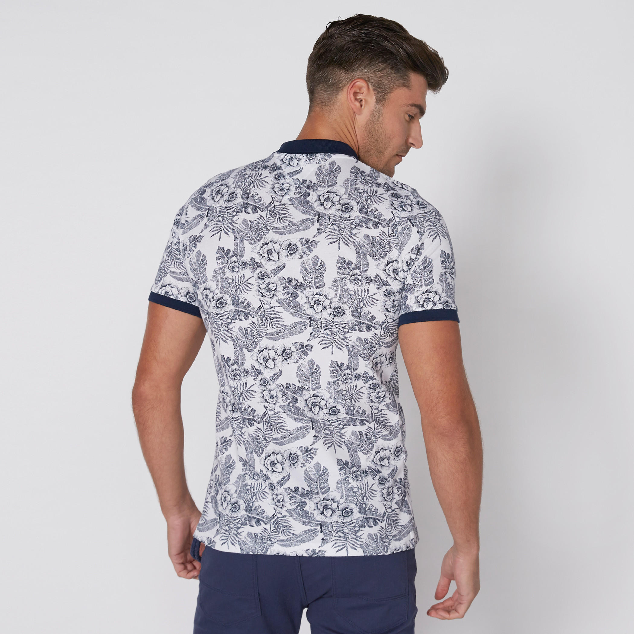 تيشيرت بياقة بولو وأكمام قصيرة وطبعات-men-clothing-tshirtsandpolos-polos-image-4