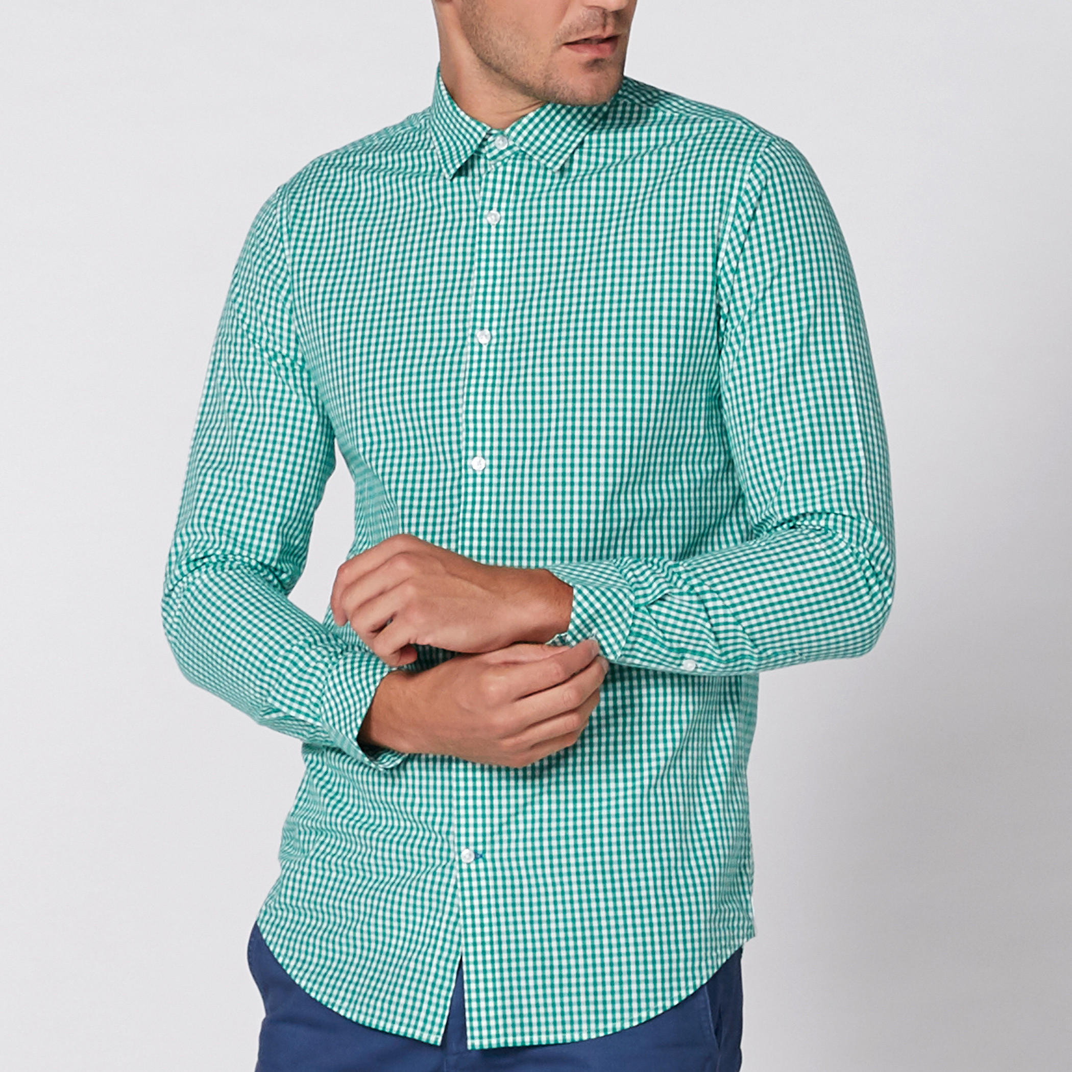 قميص كاروهات بأكمام طويلة وأزرار-men-clothing-shirts-image-11