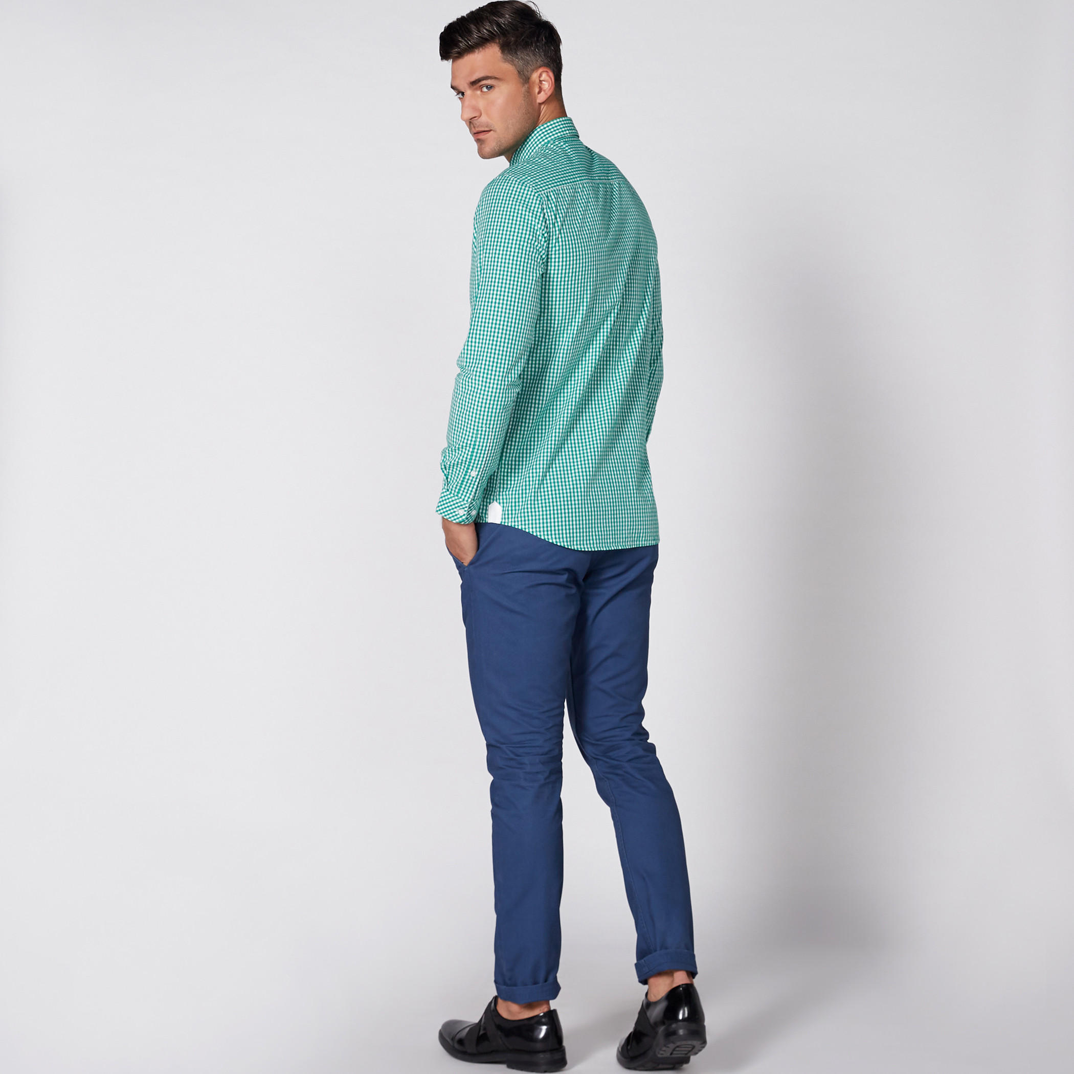 قميص كاروهات بأكمام طويلة وأزرار-men-clothing-shirts-image-12