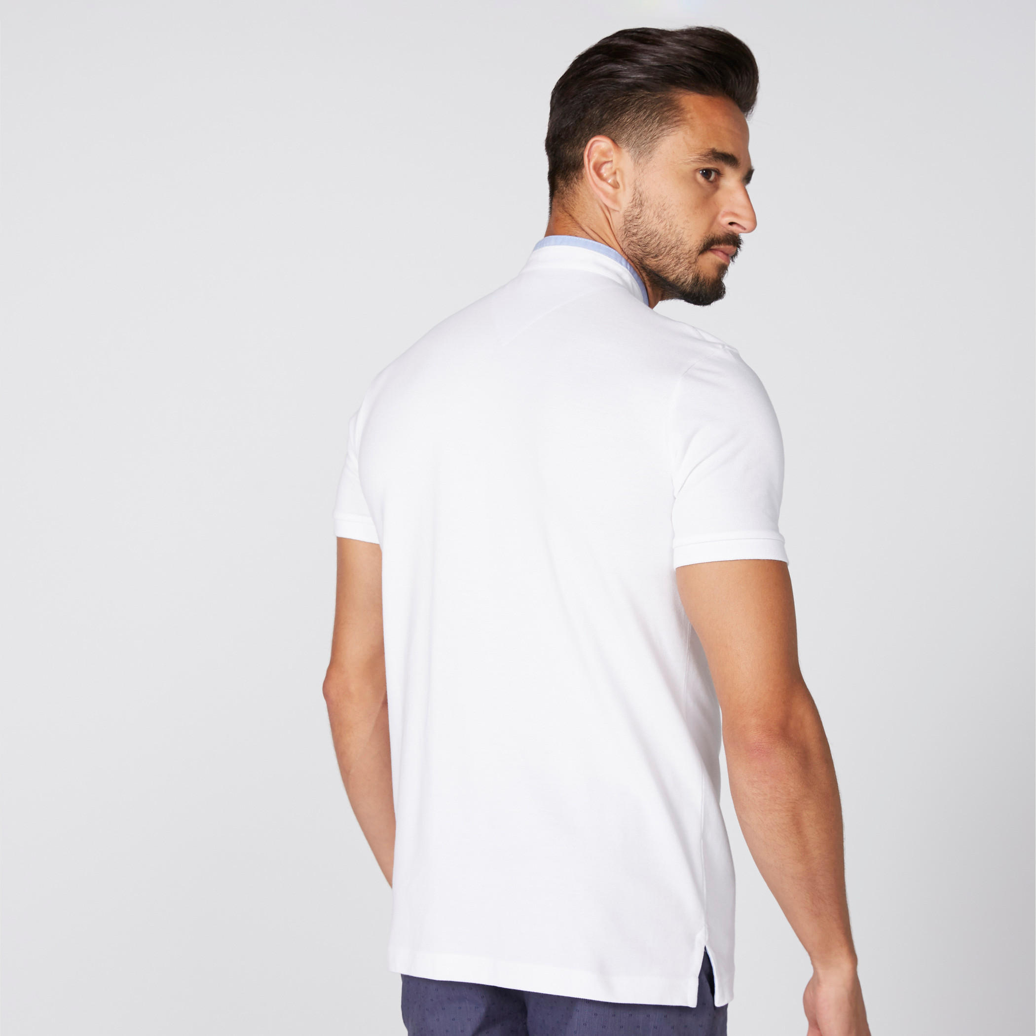 تيشيرت بياقة ماندارين وأكمام قصيرة وجيب على الصدر-men-clothing-tshirtsandpolos-tshirts-image-4