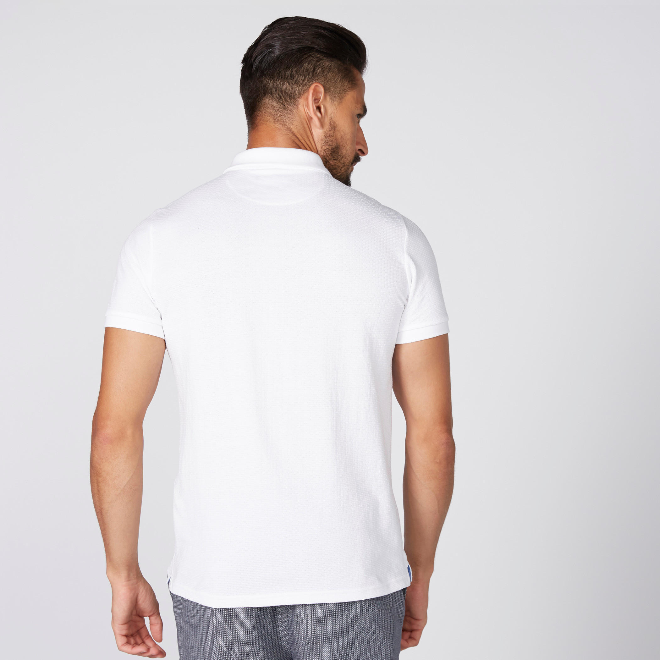 تيشيرت بارز الملمس بياقة بولو وأكمام قصيرة-men-clothing-tshirtsandpolos-polos-image-4