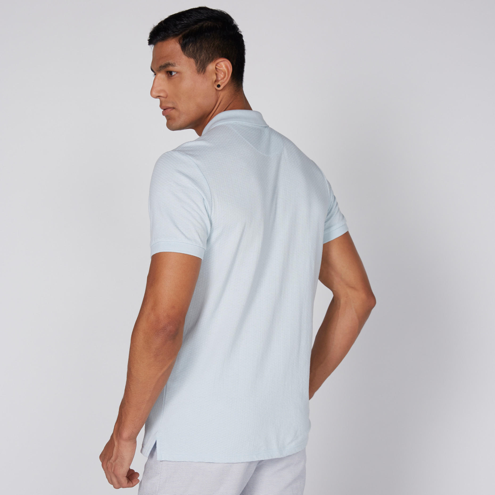 تيشيرت بارز الملمس بياقة بولو وأكمام قصيرة-men-clothing-tshirtsandpolos-polos-image-4