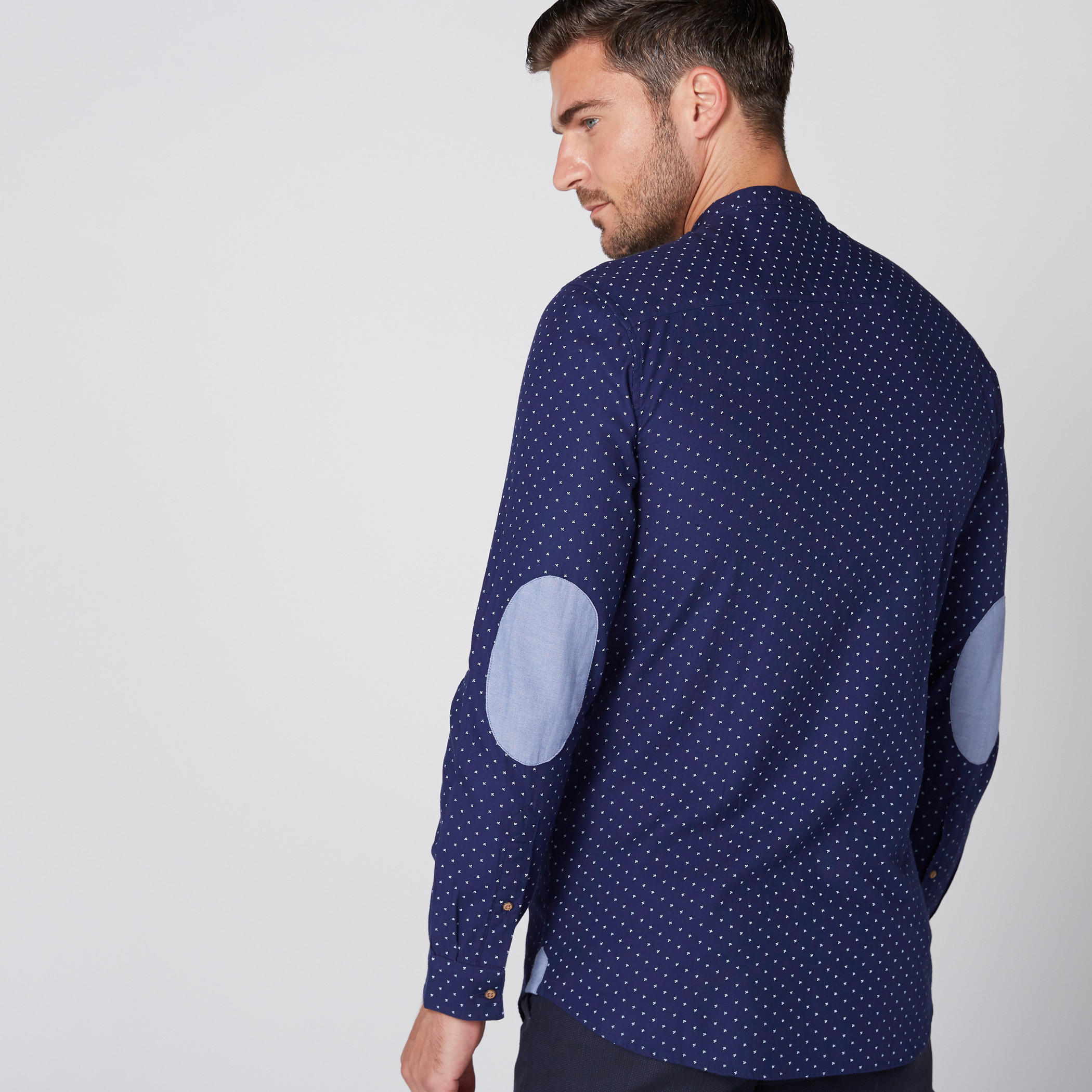 قميص بأكمام طويلة وأزرار وطبعات-men-clothing-shirts-image-2