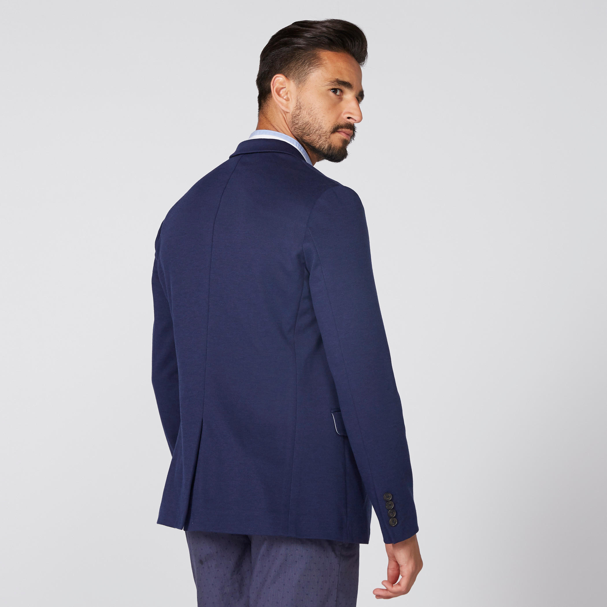 جاكيت بليزر بياقة طويلة وأكمام طويلة-men-winterwear-jacketsandblazers-image-4