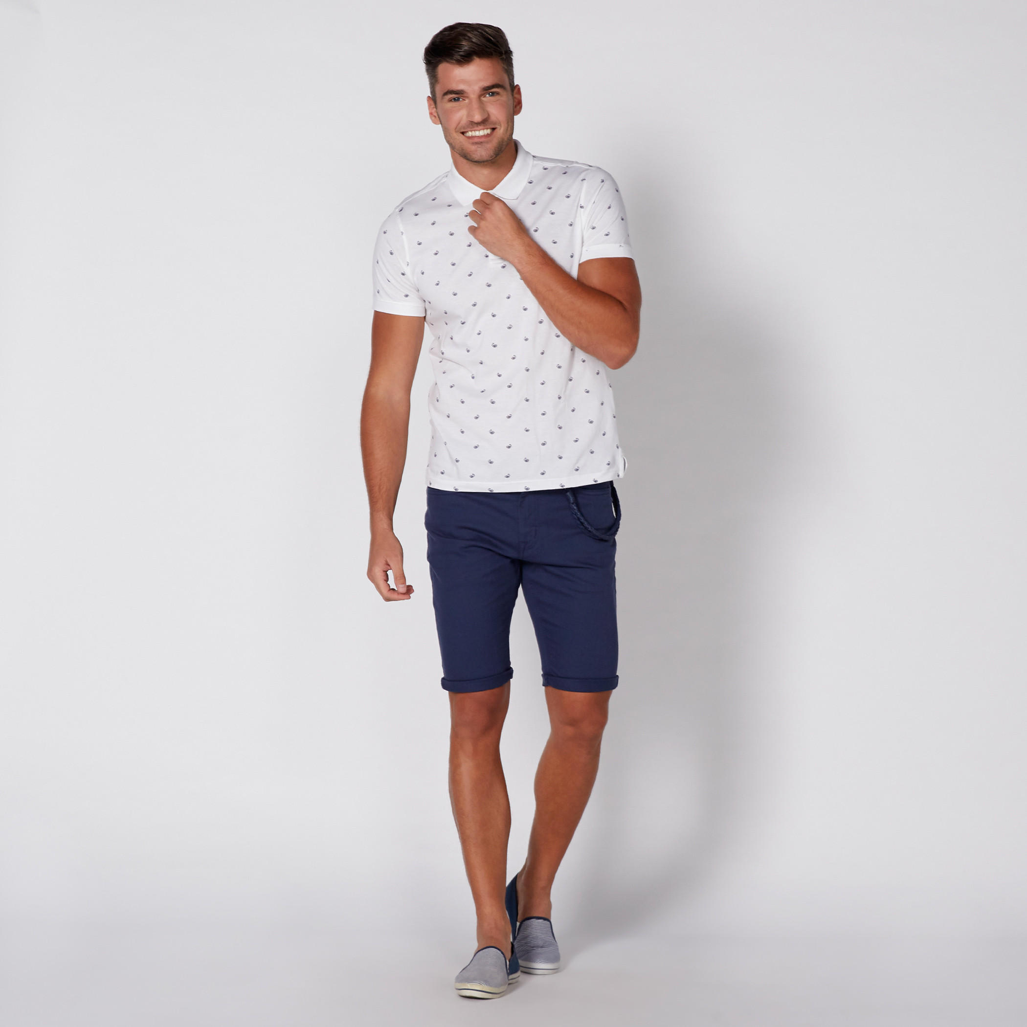 تيشيرت بياقة بولو وأكمام قصيرة وطبعات-men-clothing-tshirtsandpolos-polos-image-2