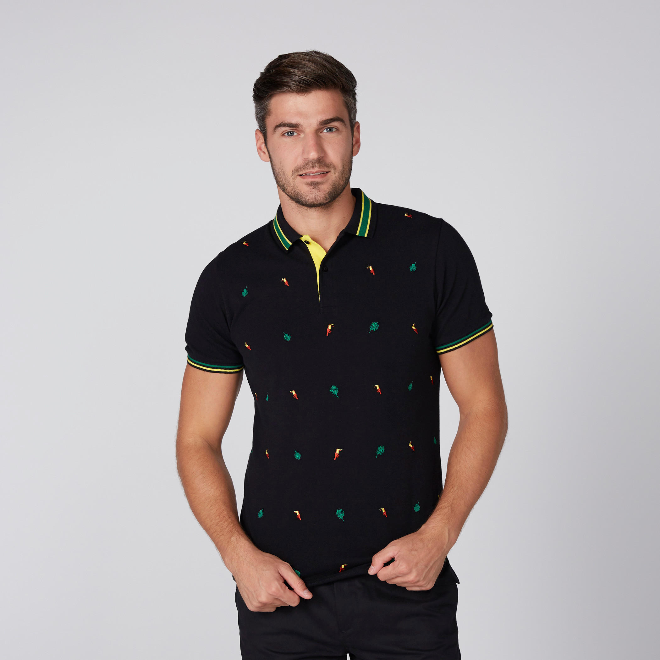 تيشيرت مطرّز بياقة بولو وأكمام قصيرة-men-clothing-tshirtsandpolos-polos-image-1
