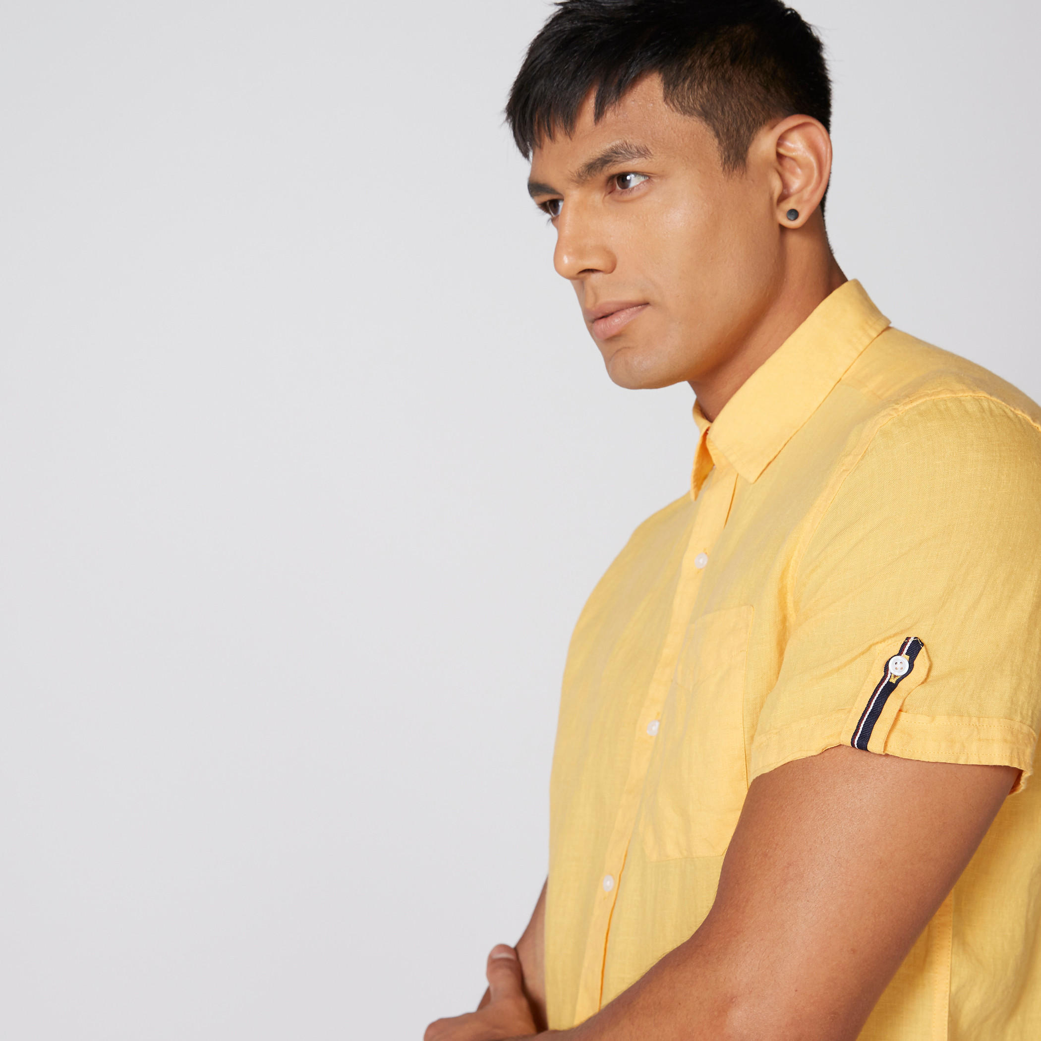 قميص بأكمام قصيرة وأزرار-men-clothing-shirts-image-2
