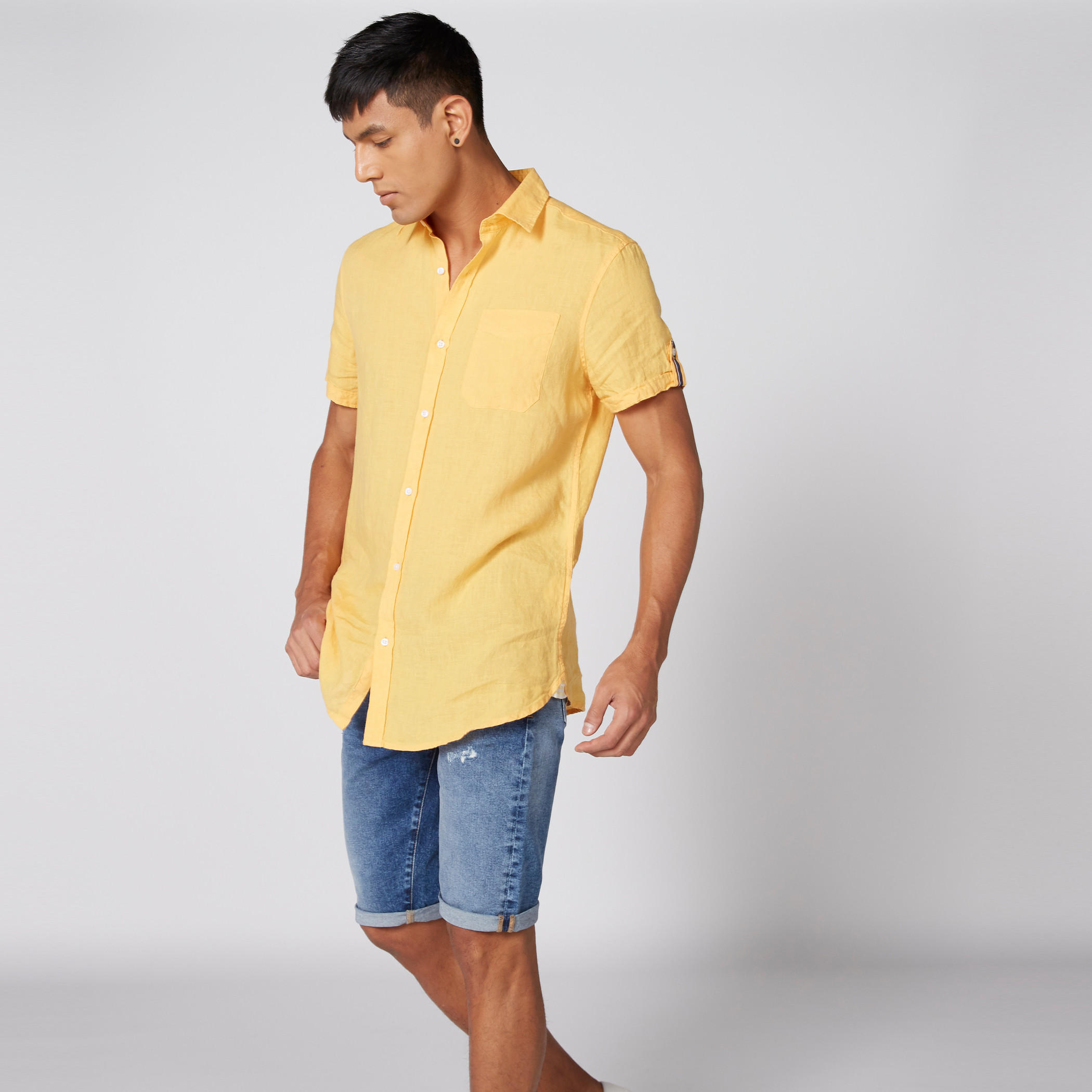 قميص بأكمام قصيرة وأزرار-men-clothing-shirts-image-1