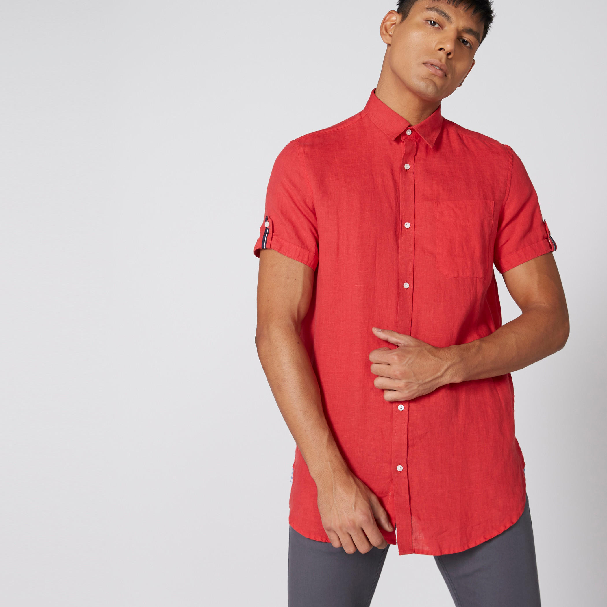 قميص بأكمام قصيرة وأزرار-men-clothing-shirts-image-1