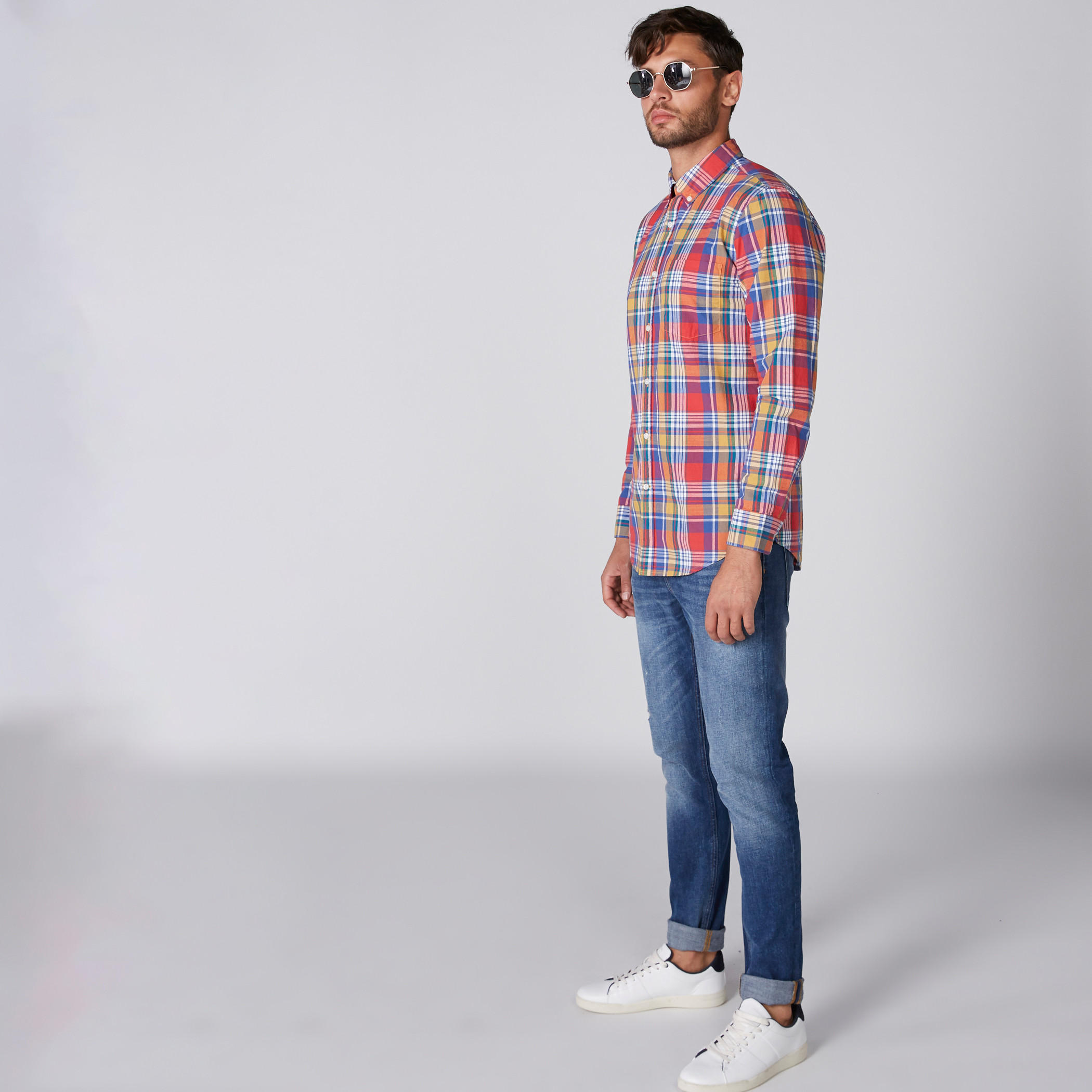 قميص كاروهات بأكمام طويلة وأزرار-men-clothing-shirts-image-2