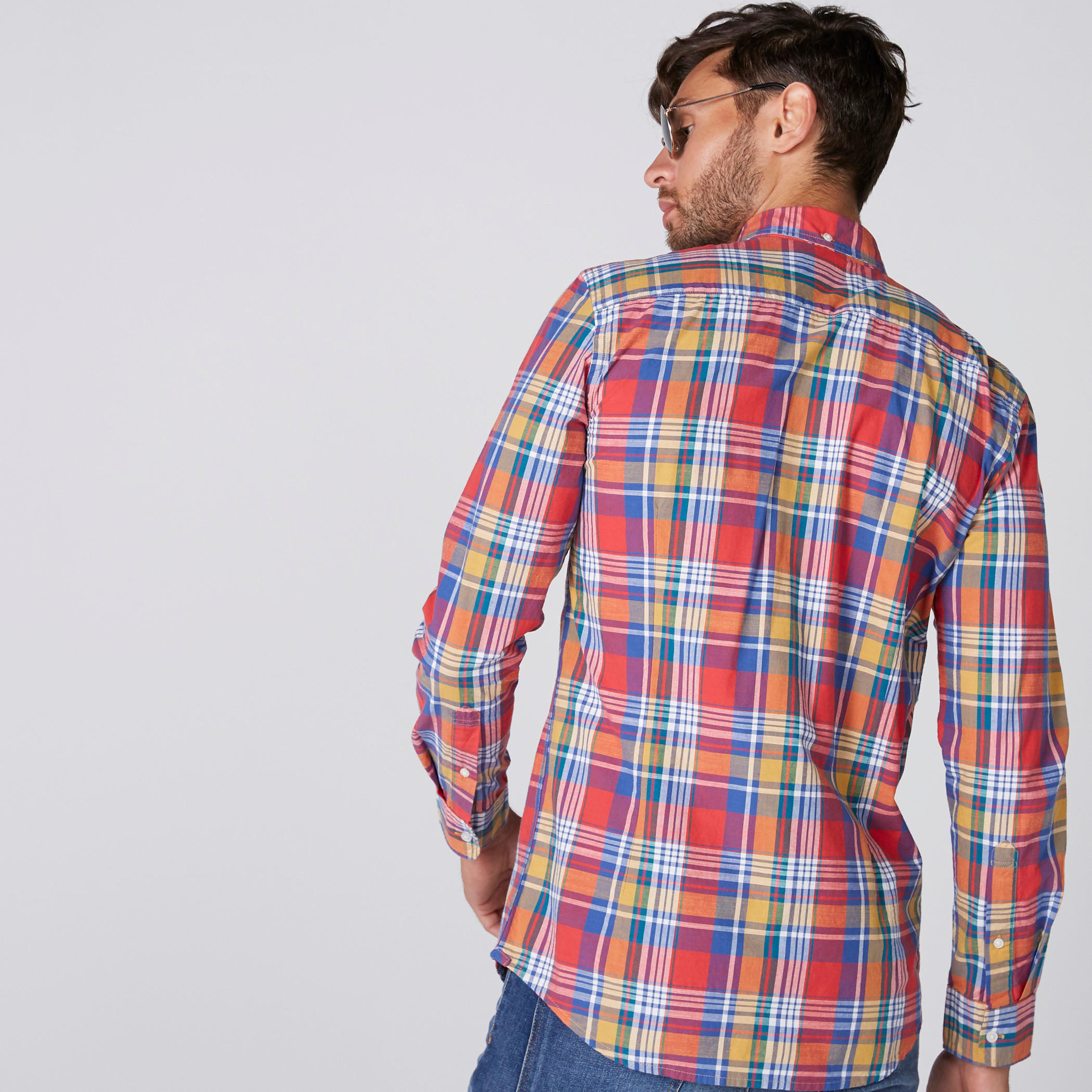 قميص كاروهات بأكمام طويلة وأزرار-men-clothing-shirts-image-4
