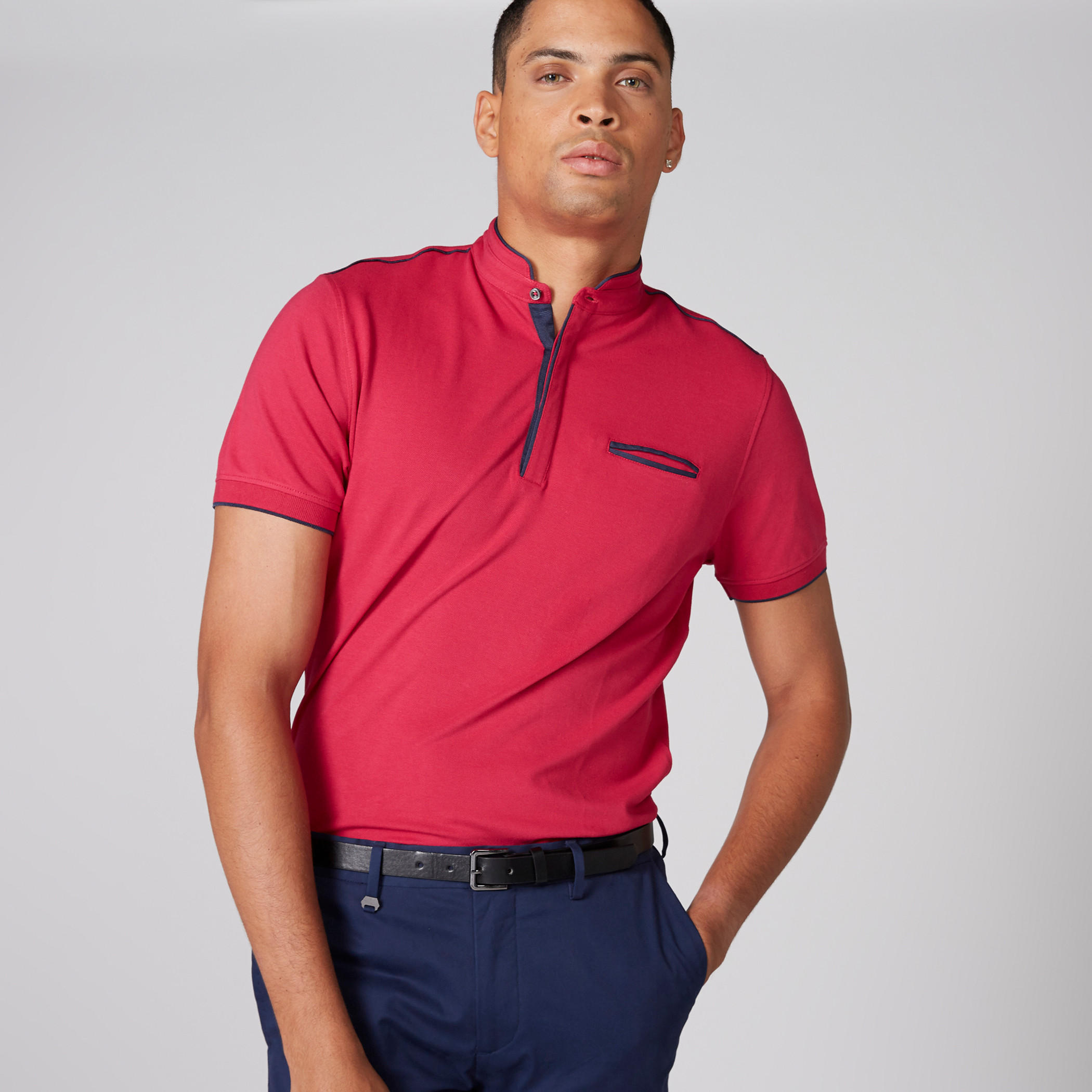 تيشيرت بياقة ماندارين وأكمام قصيرة-men-clothing-tshirtsandpolos-polos-image-1