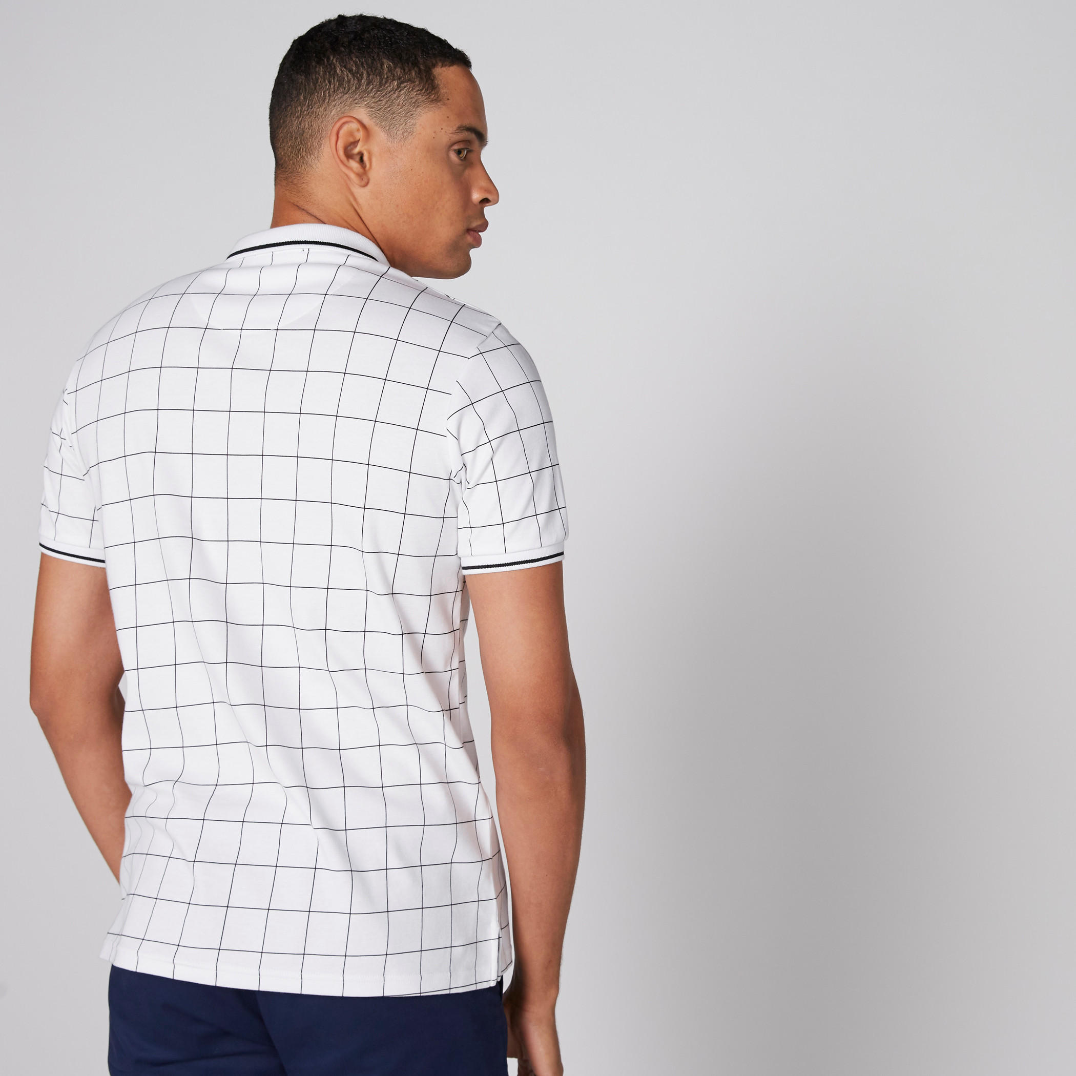 تيشيرت كاروهات بياقة بولو وأكمام قصيرة-men-clothing-tshirtsandpolos-polos-image-2