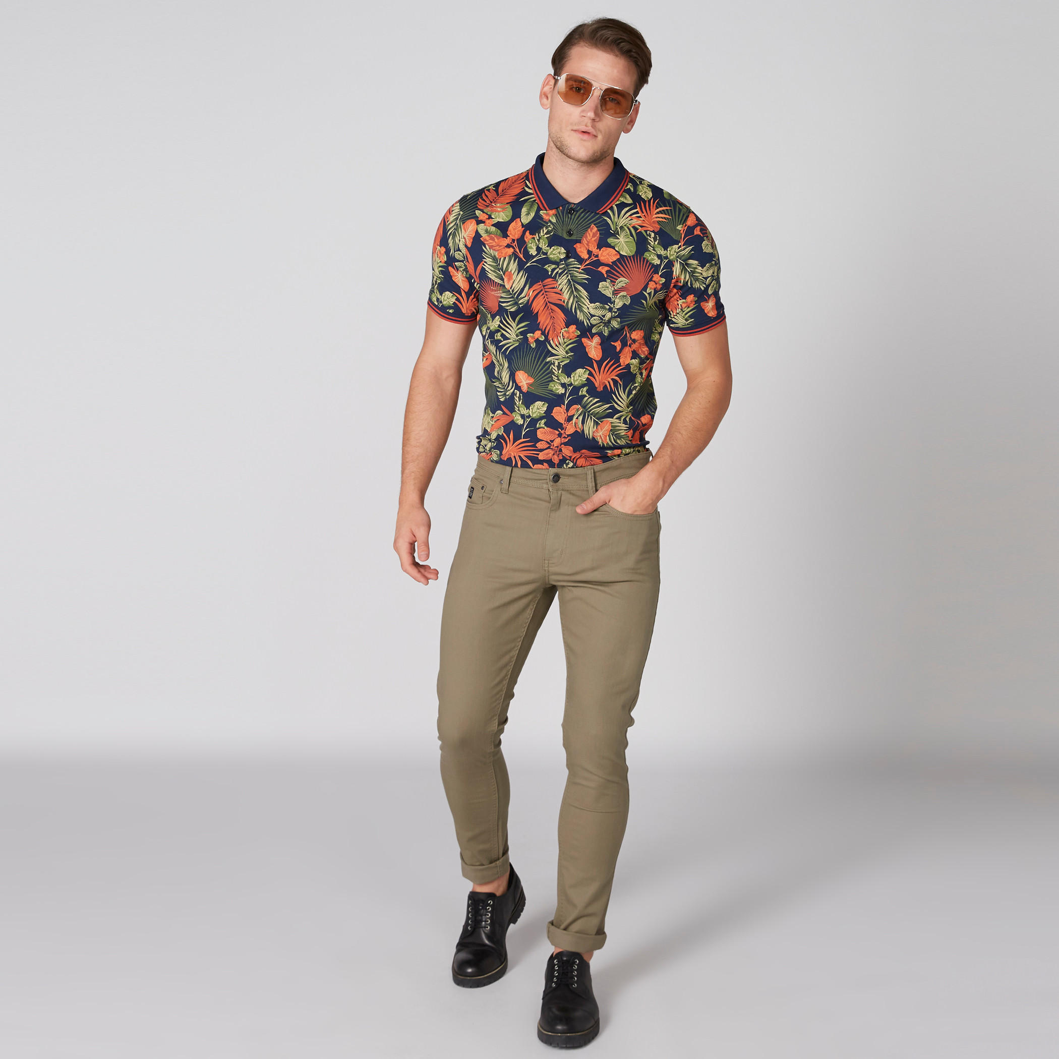 تيشيرت بياقة بولو وأكمام قصيرة وطبعات-men-clothing-tshirtsandpolos-polos-image-1