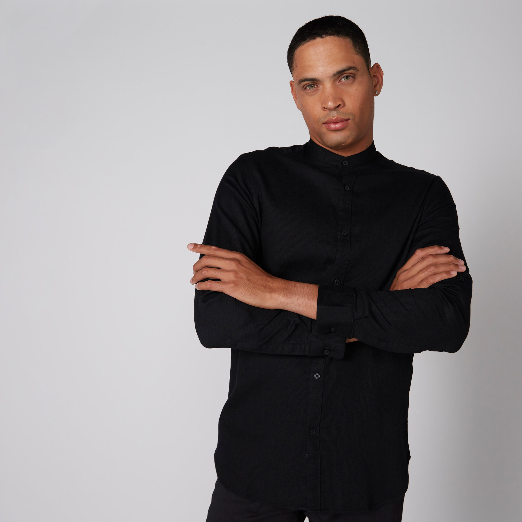 قميص بأكمام طويلة وياقة ماندارين وأزرار-men-clothing-shirts-image-4