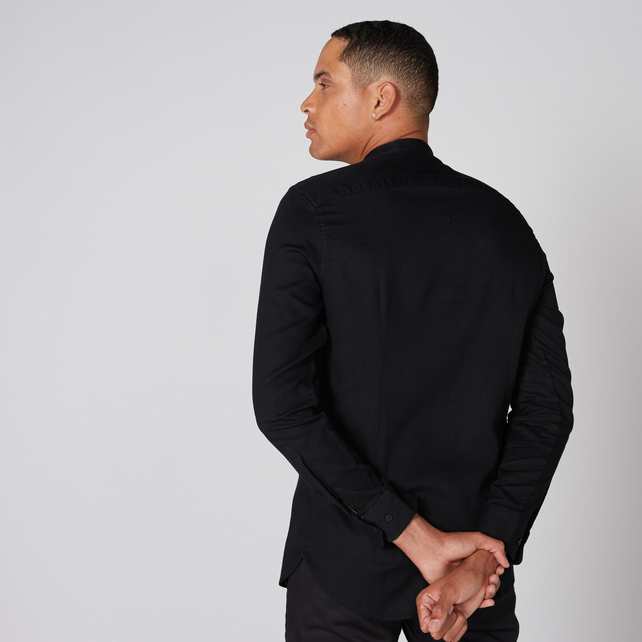 قميص بأكمام طويلة وياقة ماندارين وأزرار-men-clothing-shirts-image-3