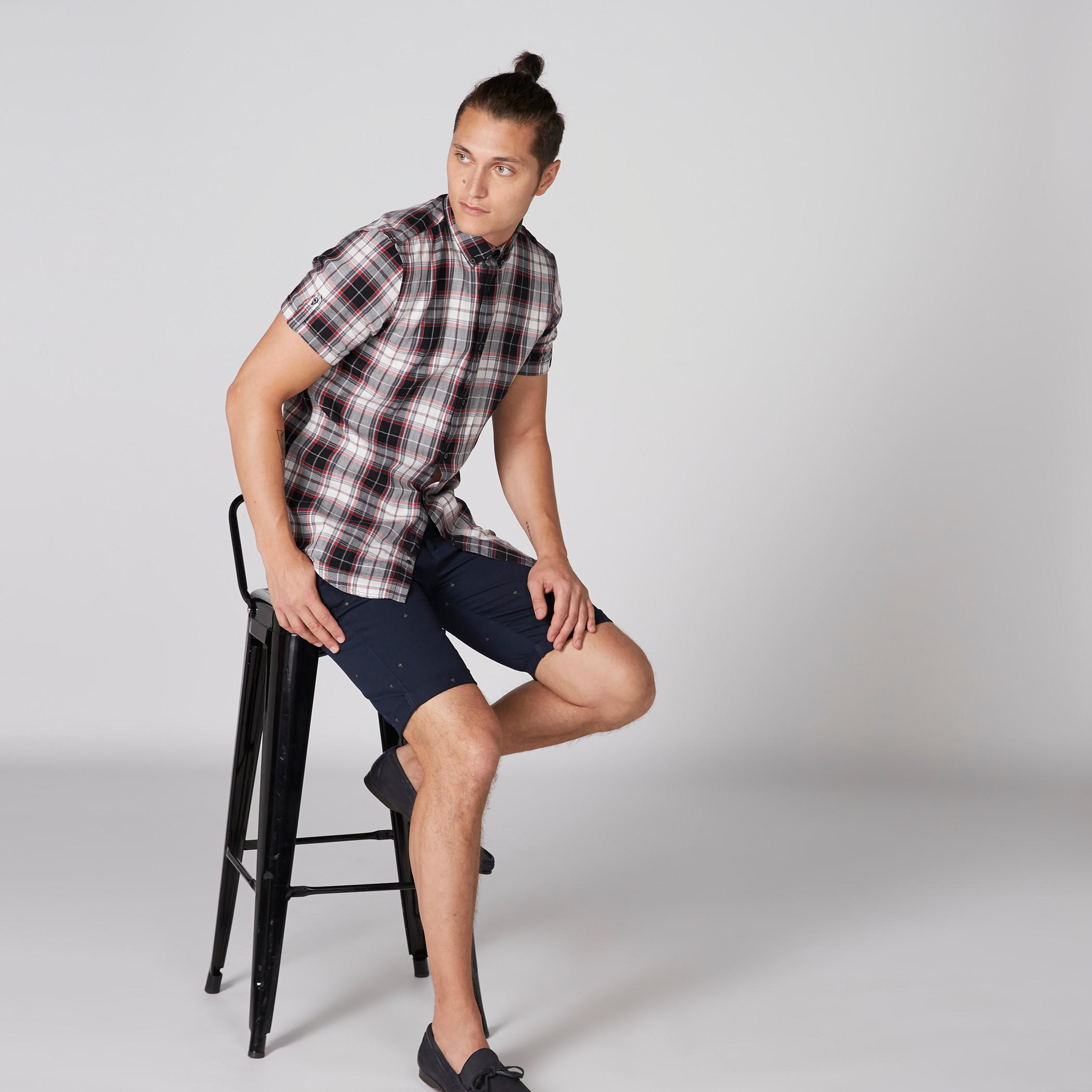 قميص كاروهات بأكمام قصيرة وأزرار-men-clothing-shirts-image-3