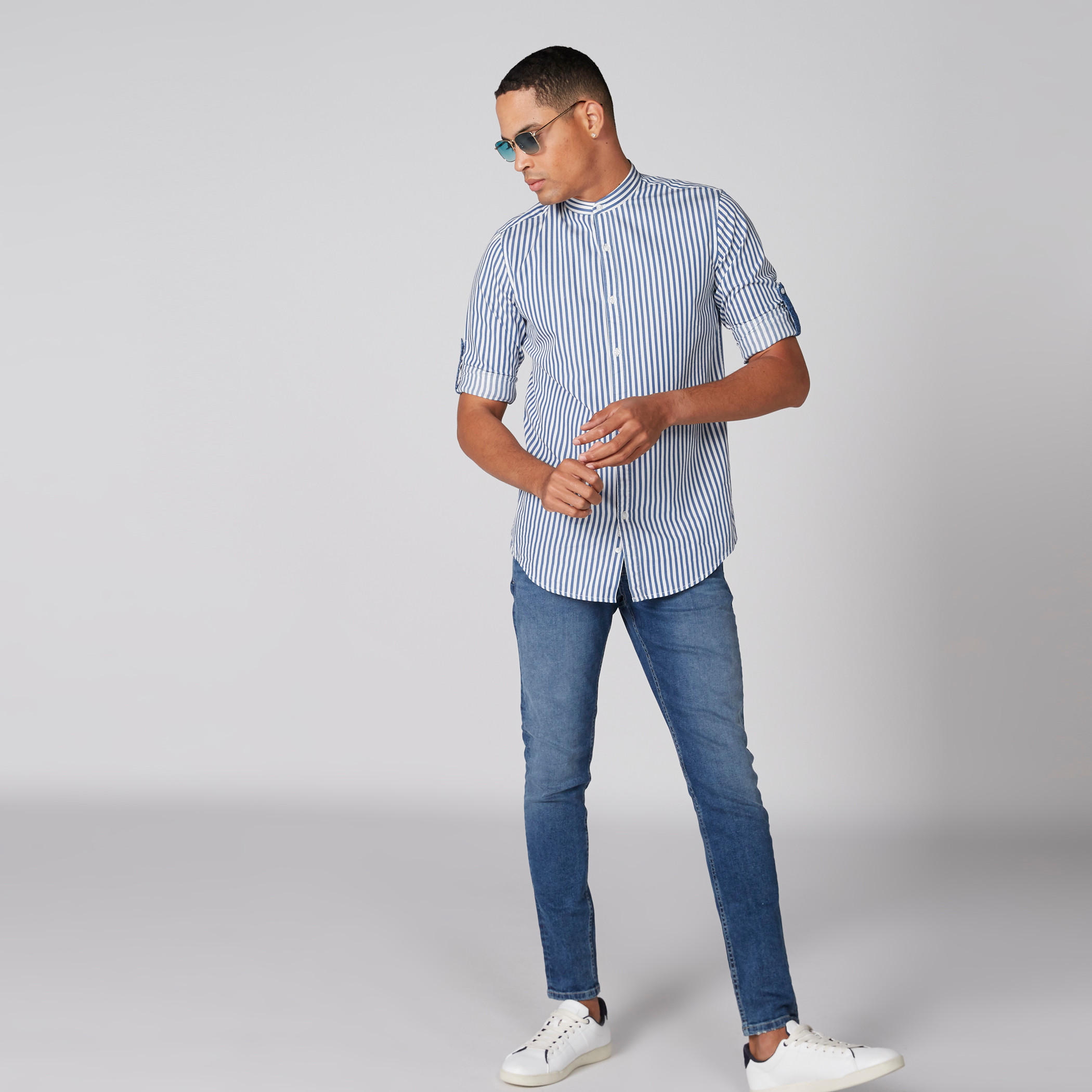 قميص مقلّم بأكمام طويلة وأزرار-men-clothing-shirts-image-2