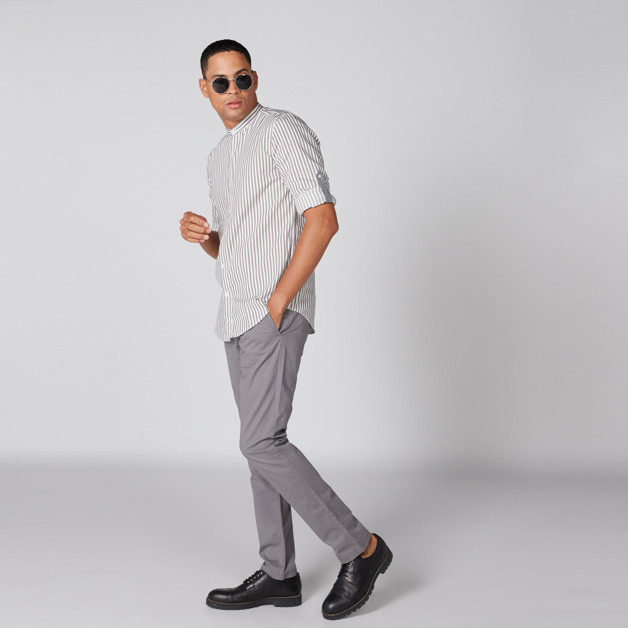قميص مقلّم بأكمام طويلة وأزرار-men-clothing-shirts-image-3