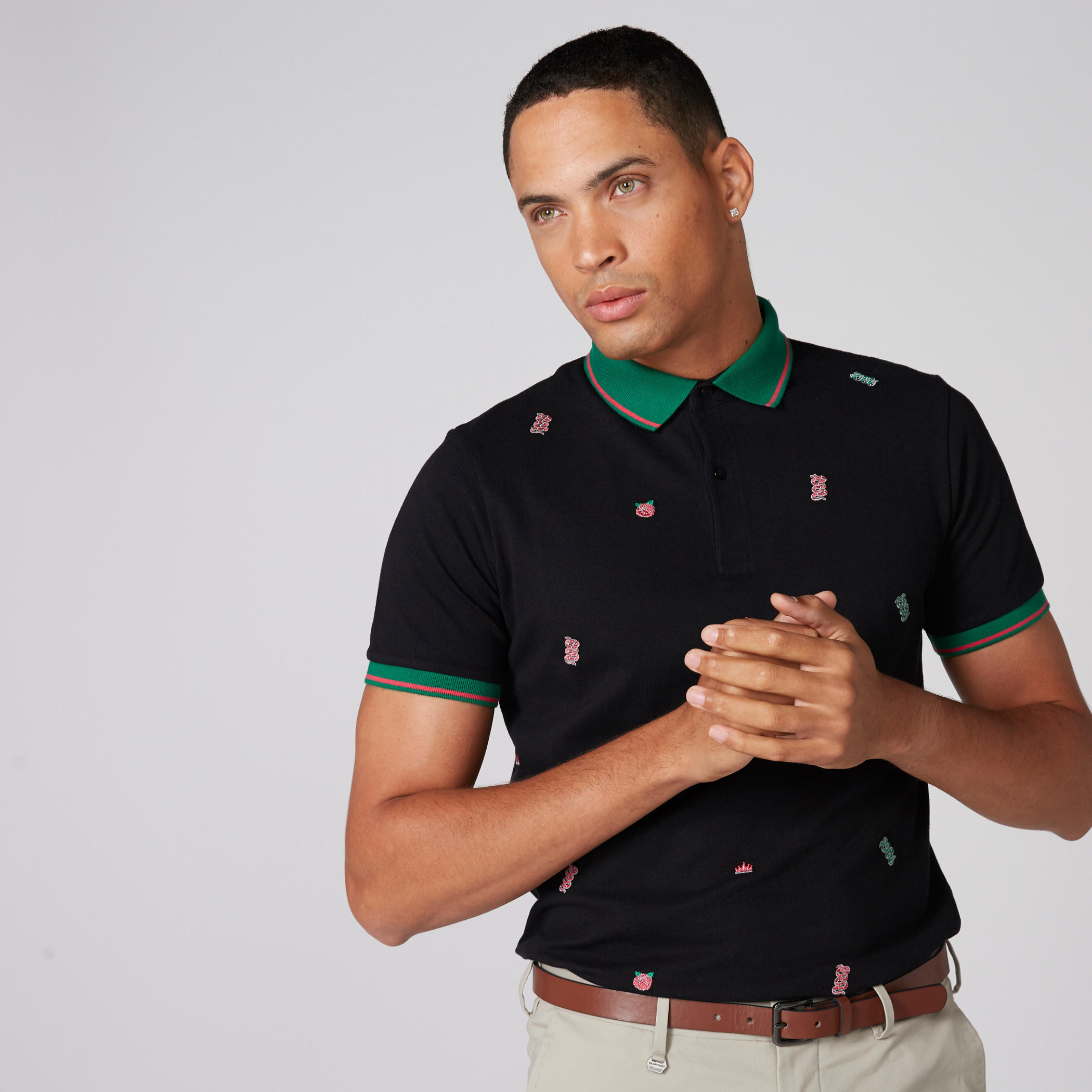 تيشيرت مطرّز بياقة بولو وأكمام قصيرة-men-clothing-tshirtsandpolos-polos-image-1
