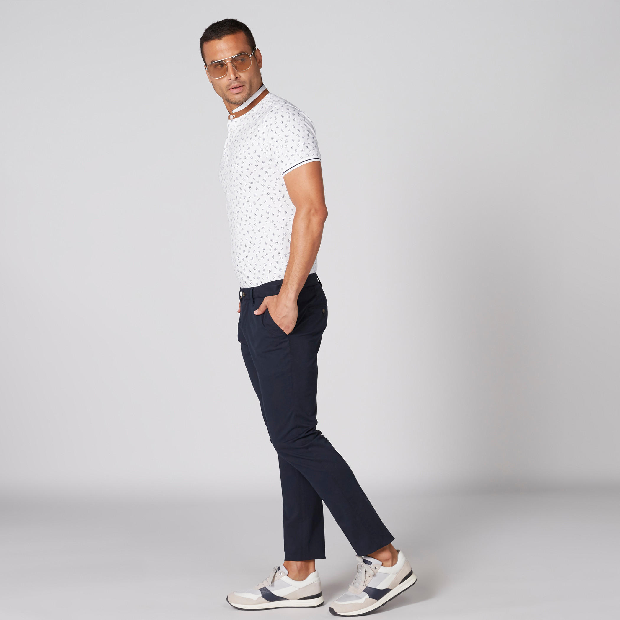 تيشيرت بياقة ماندارين وأكمام قصيرة وطبعات-men-clothing-tshirtsandpolos-polos-image-3
