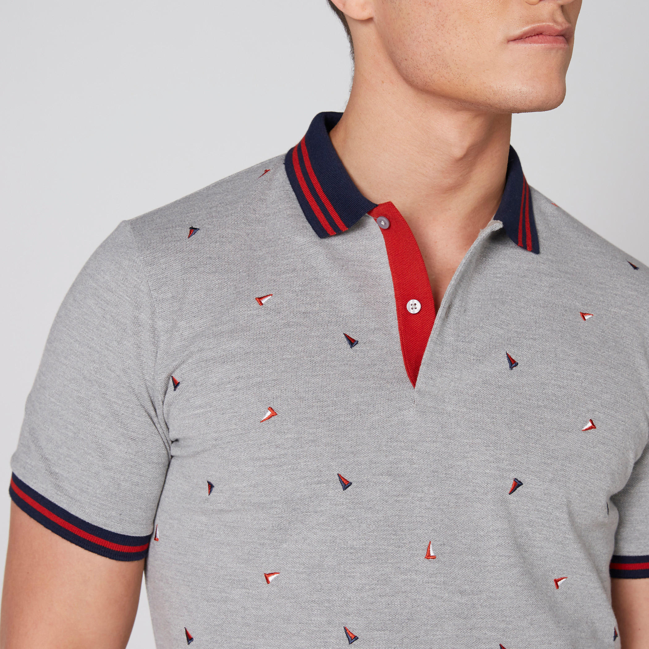 تيشيرت مطرّز بياقة بولو وأكمام قصيرة-men-clothing-tshirtsandpolos-polos-image-4