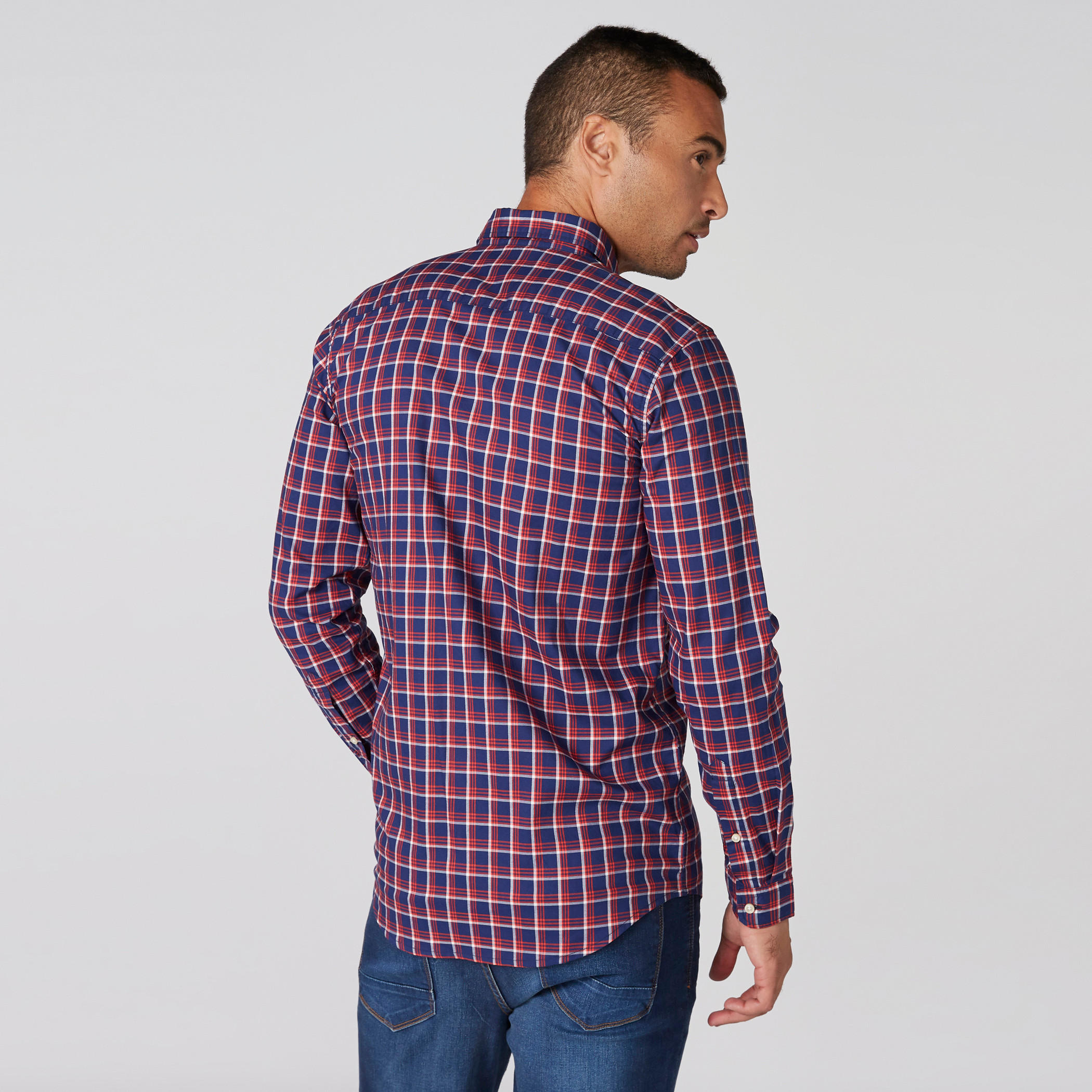 قميص كاروهات بأكمام طويلة وأزرار-men-clothing-shirts-image-3