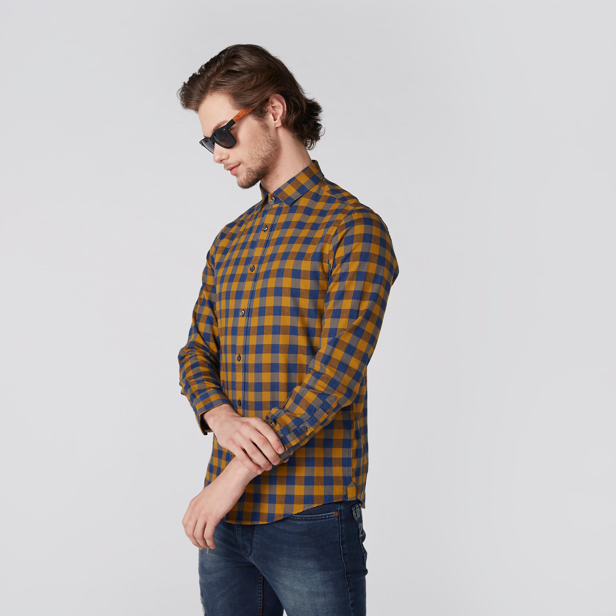 قميص كاروهات بأكمام طويلة ووصلة أزرار كاملة-men-clothing-shirts-image-5