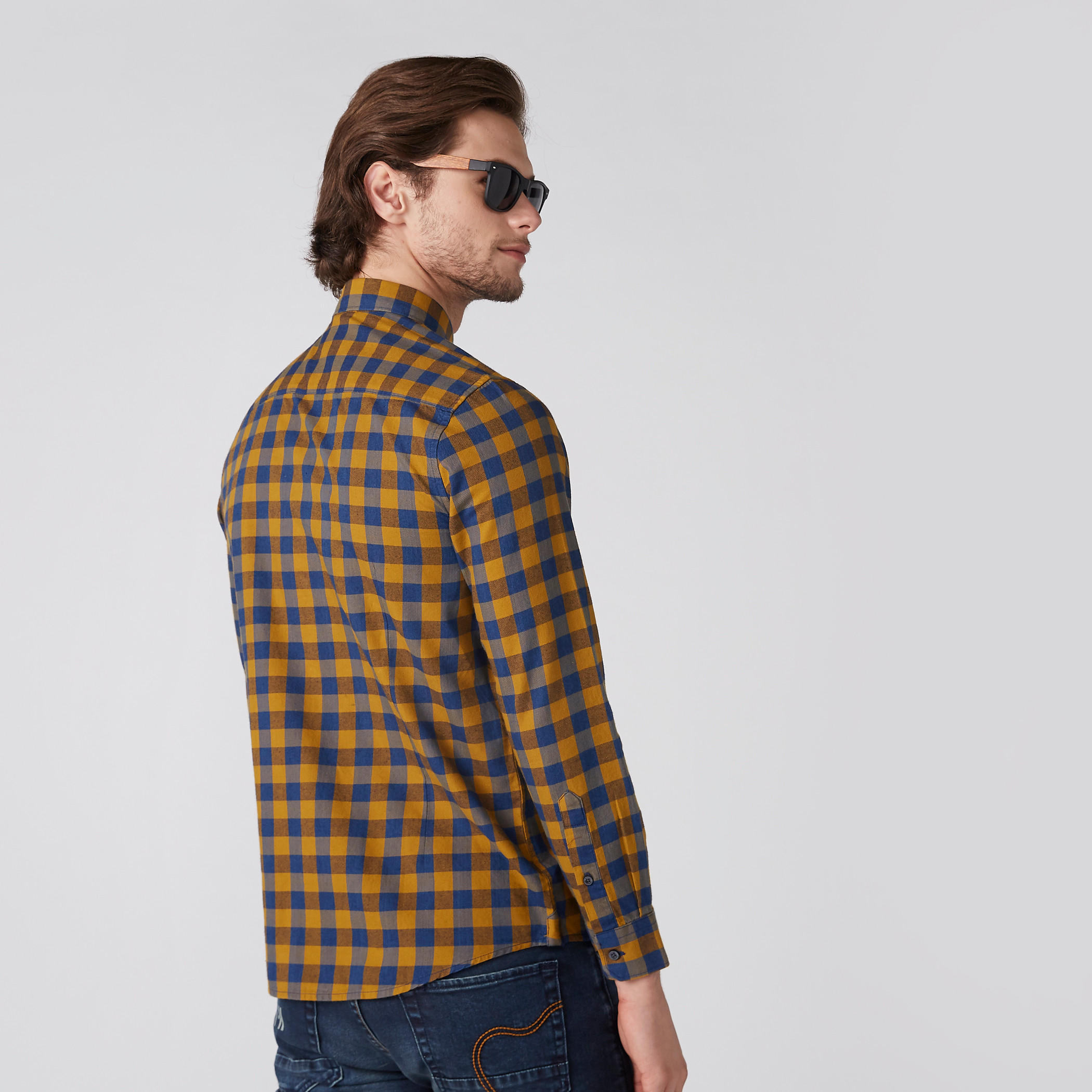 قميص كاروهات بأكمام طويلة ووصلة أزرار كاملة-men-clothing-shirts-image-7