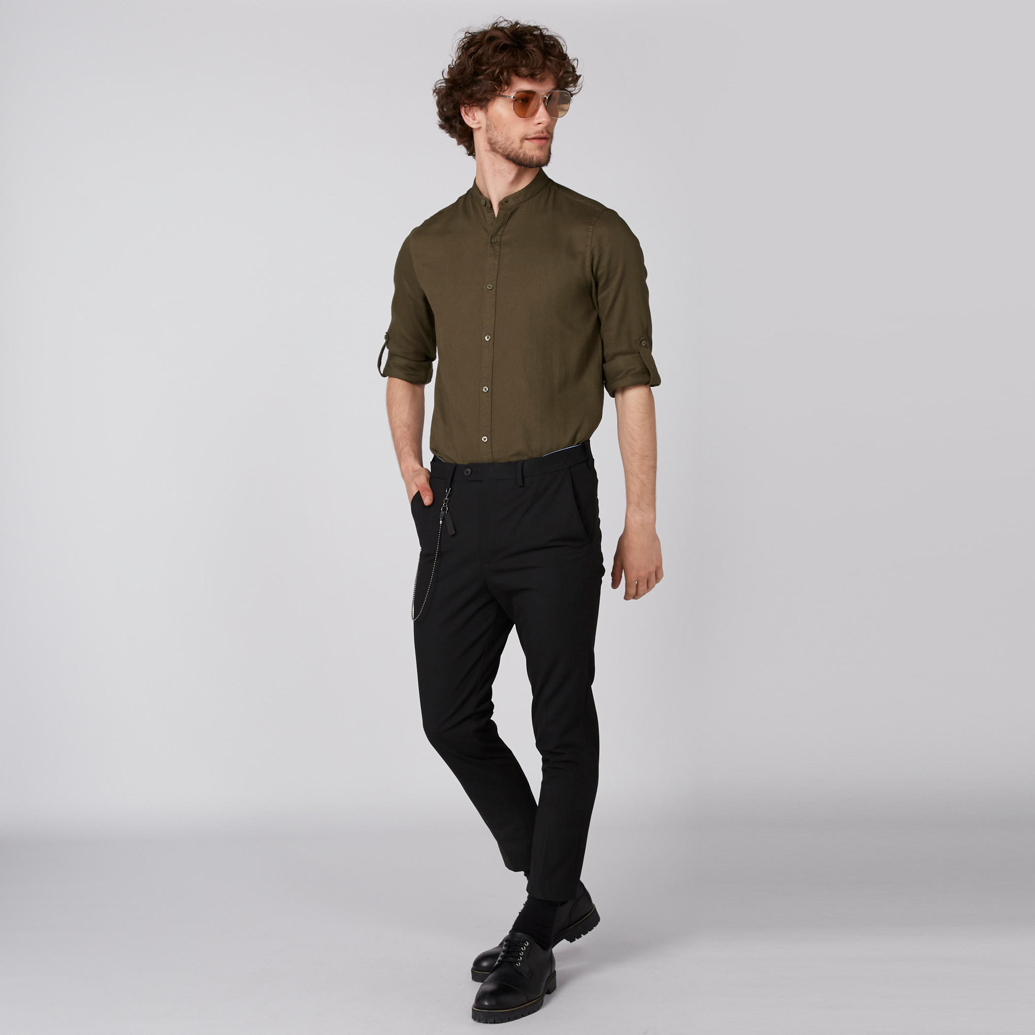 قميص بأكمام طويلة وياقة ماندارين وأزرار-men-clothing-shirts-image-2