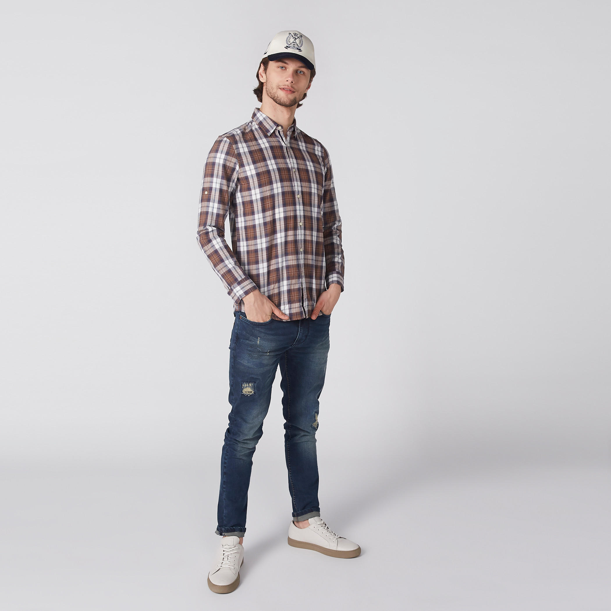 قميص كاروهات بأكمام طويلة وأزرار-men-clothing-shirts-image-2