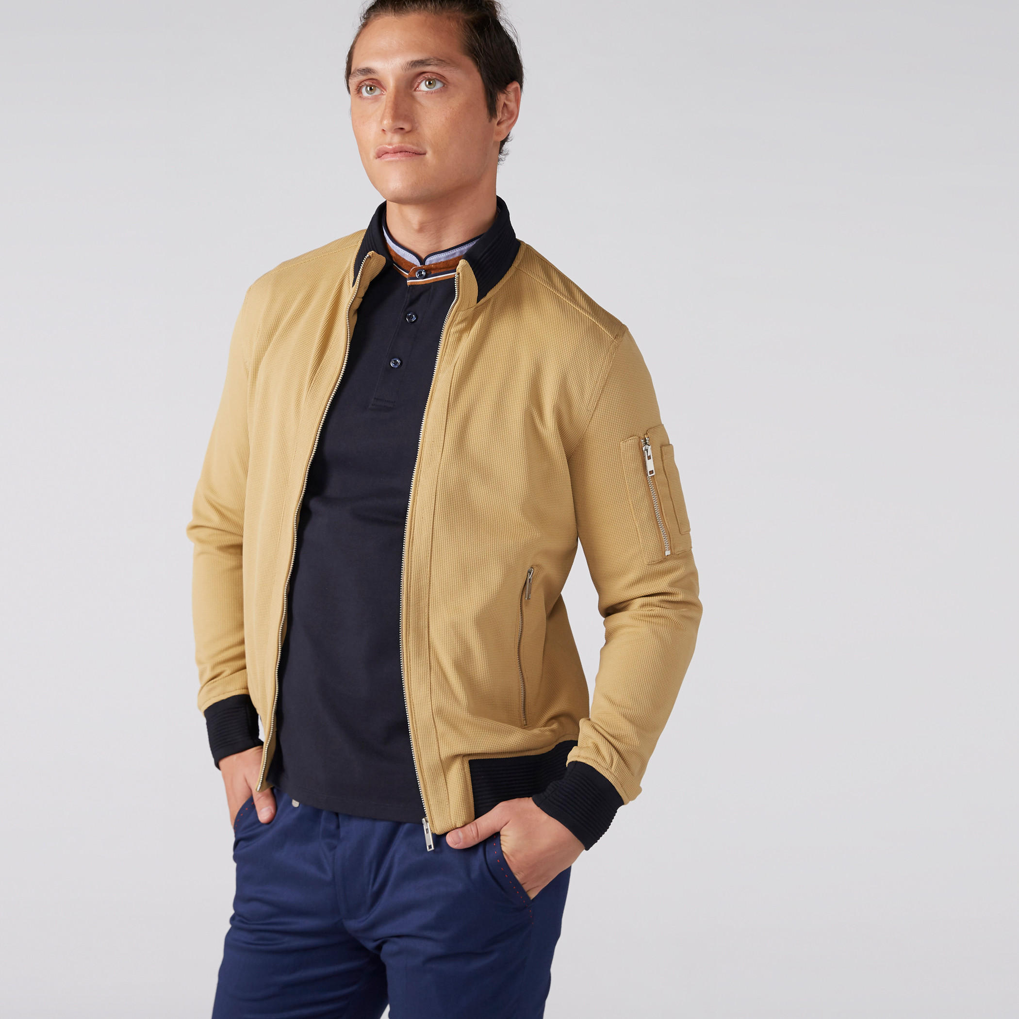 جاكيت بارز الملمس بأكمام طويلة وسحّاب إغلاق وجيوب-men-clothing-jacketsandblazers-jackets-image-3