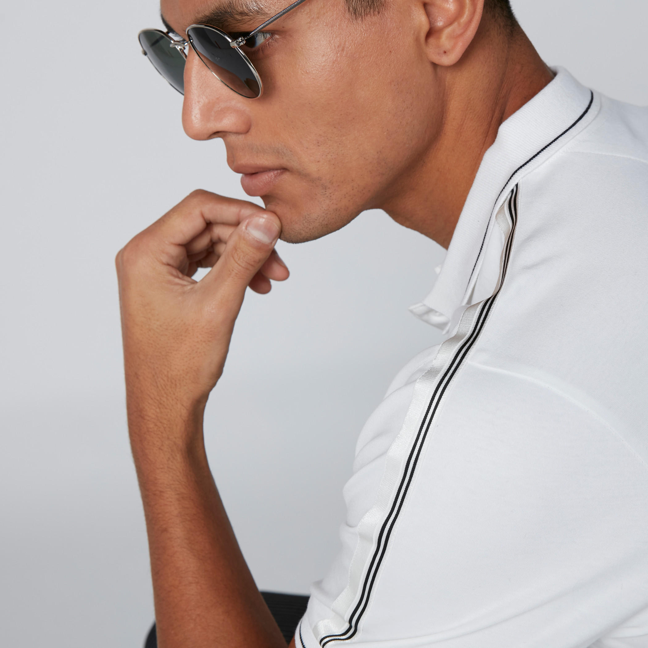 تيشيرت بياقة بولو وأكمام قصيرة-men-clothing-tshirtsandpolos-polos-image-5