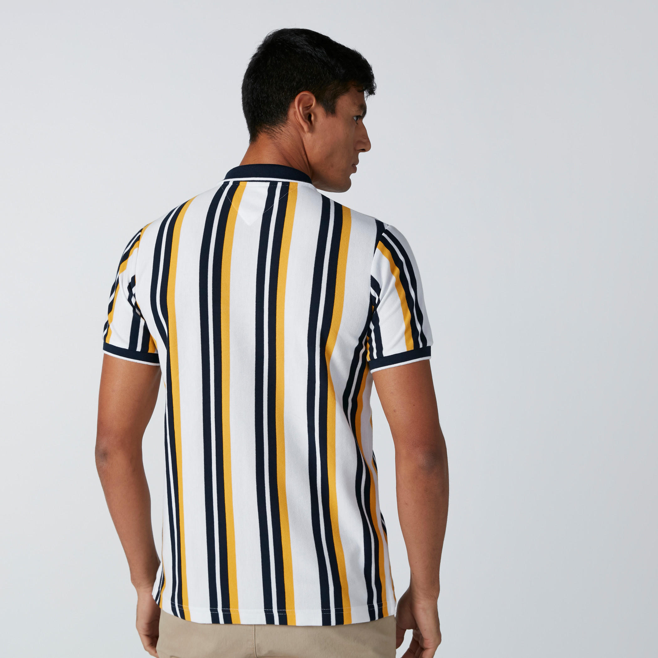 تيشيرت مقلّم بياقة بولو وأكمام قصيرة-men-clothing-tshirtsandpolos-polos-image-2