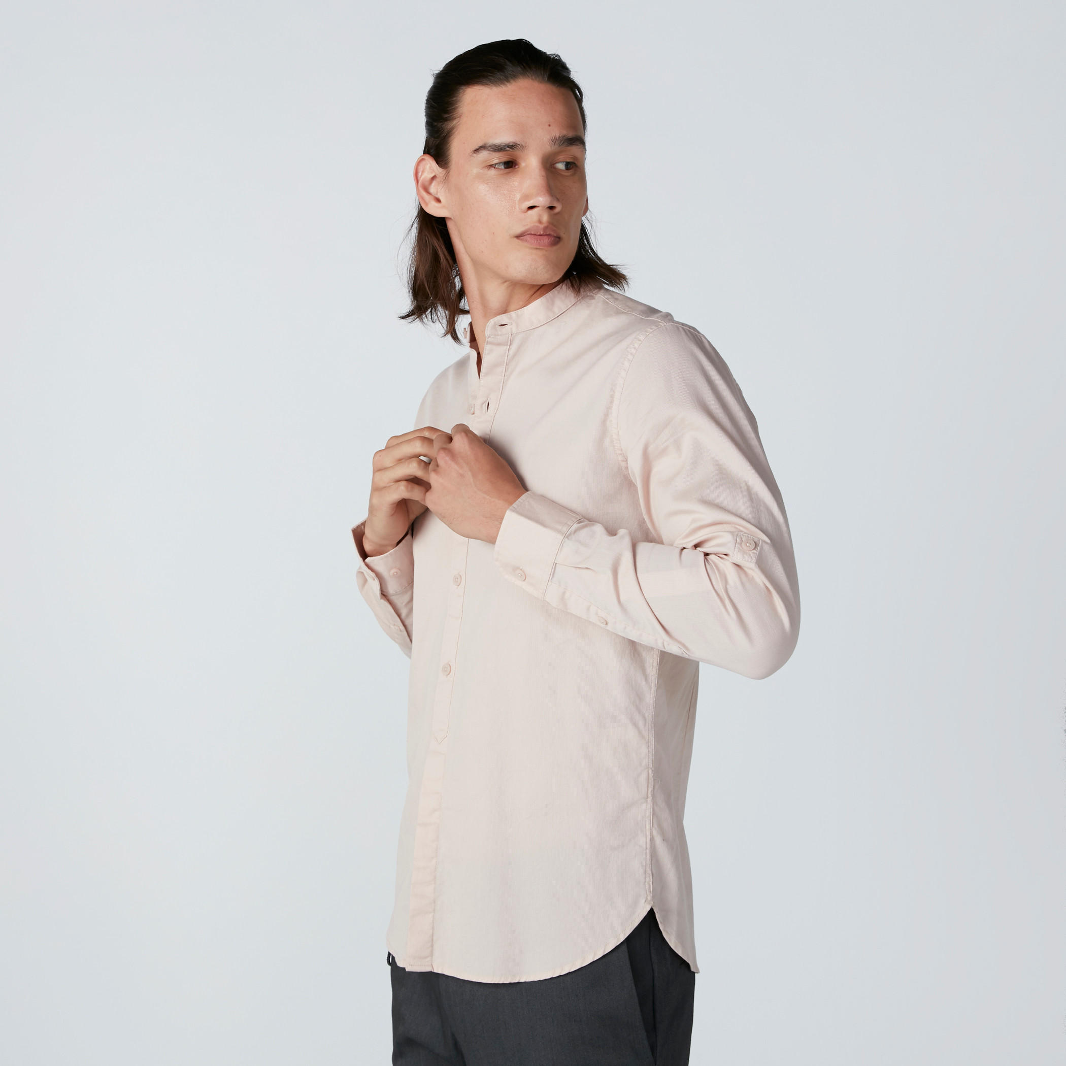 قميص بأكمام طويلة وياقة ماندارين وأزرار-men-clothing-shirts-image-1