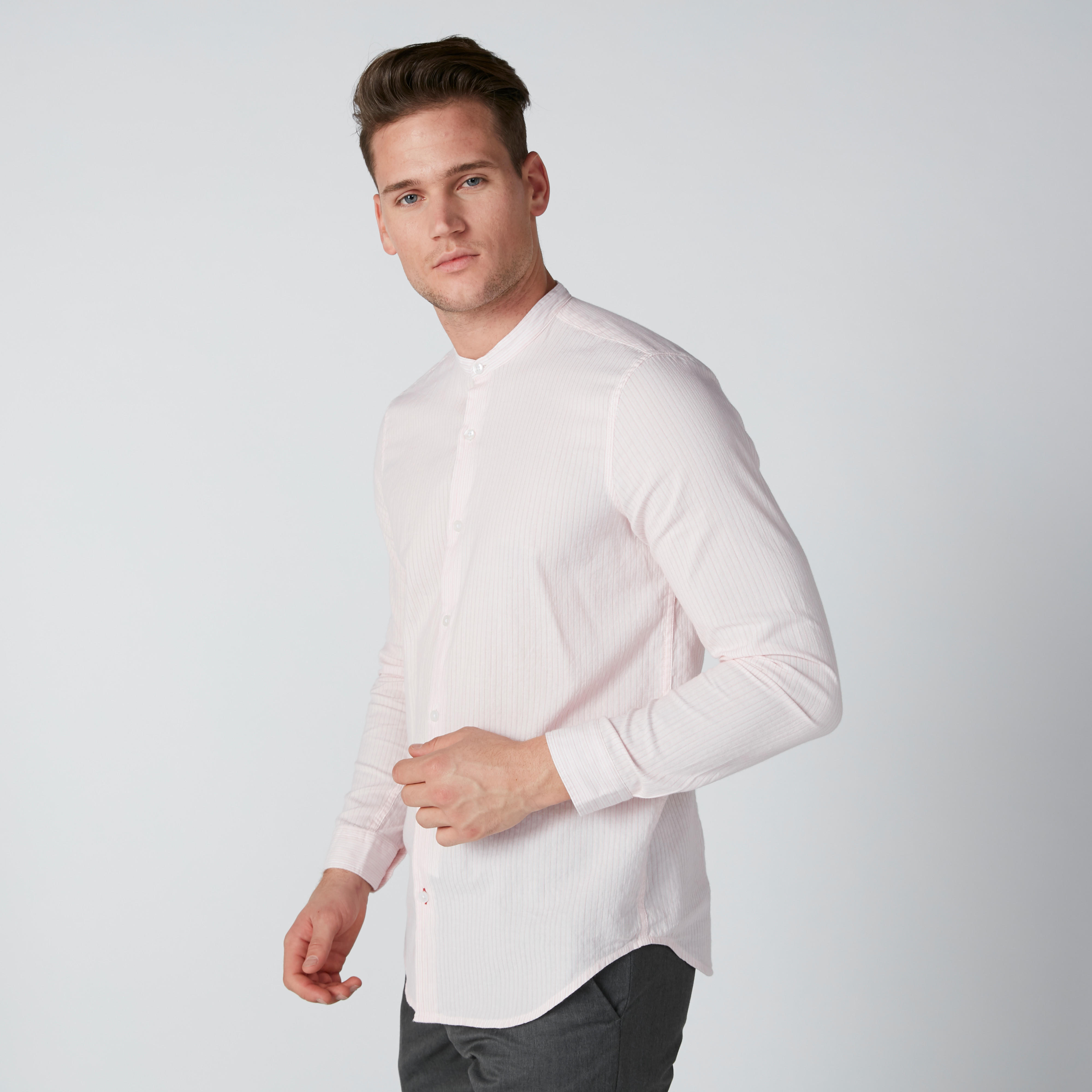 قميص مقلّم بياقة ماندارين وأكمام طويلة-men-clothing-shirts-image-4