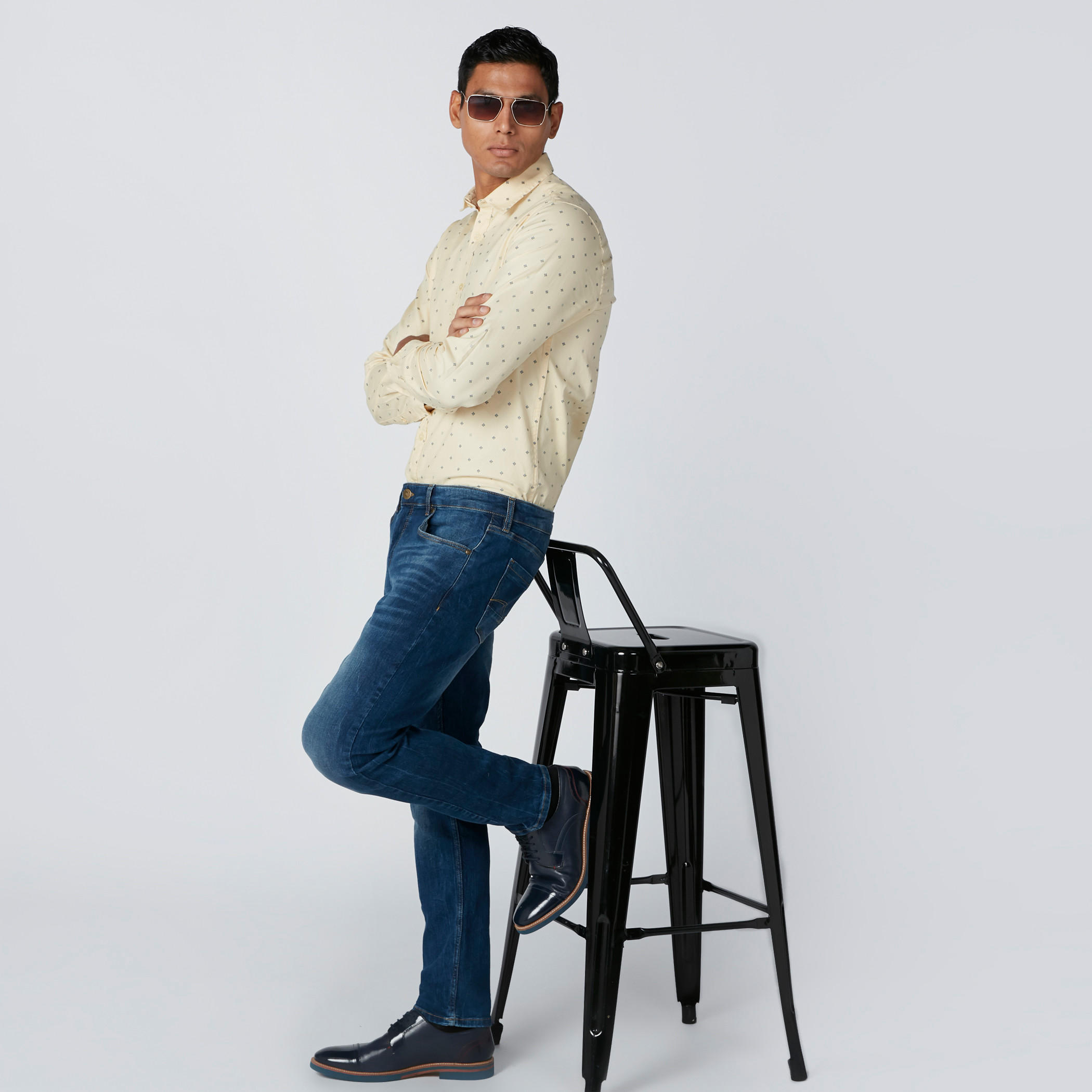 قميص بأكمام طويلة وأزرار وطبعات-men-clothing-shirts-image-3