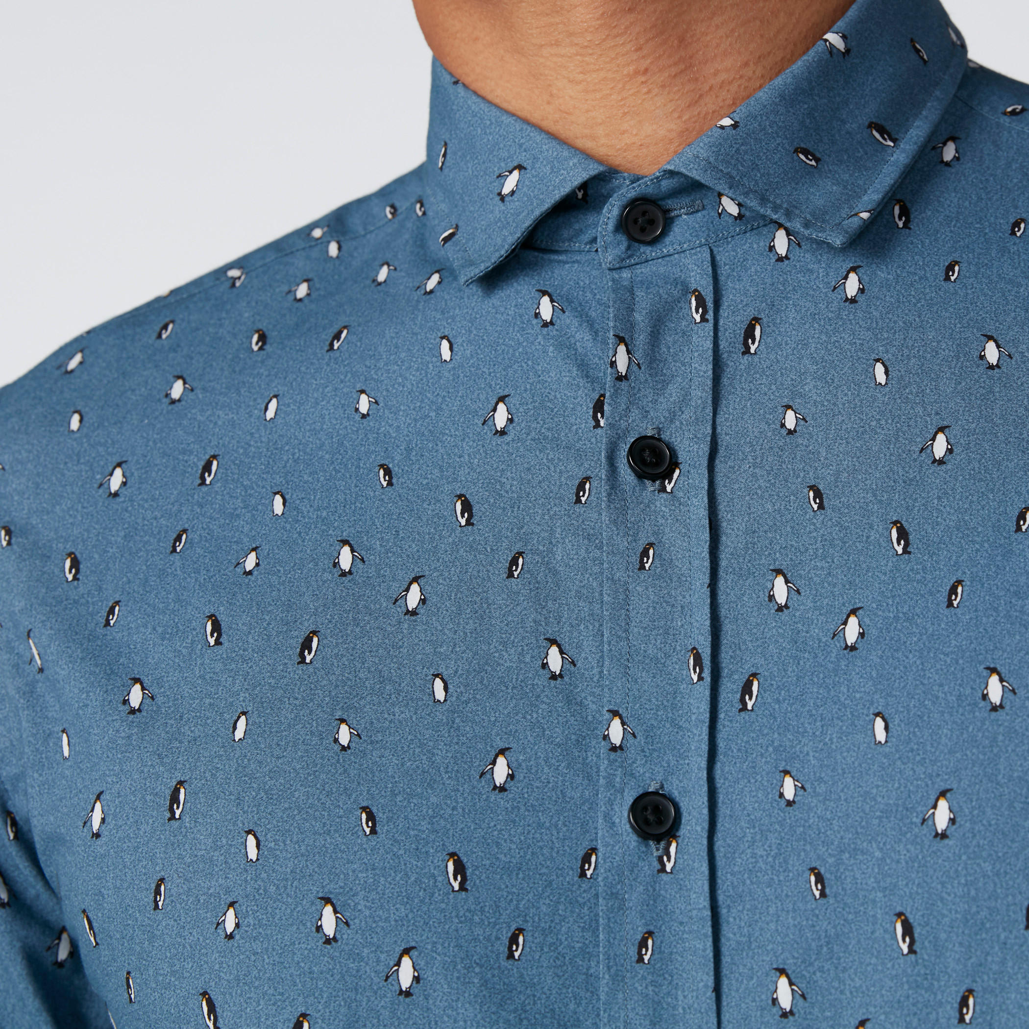 قميص بأكمام طويلة وأزرار وطبعات-men-clothing-shirts-image-5