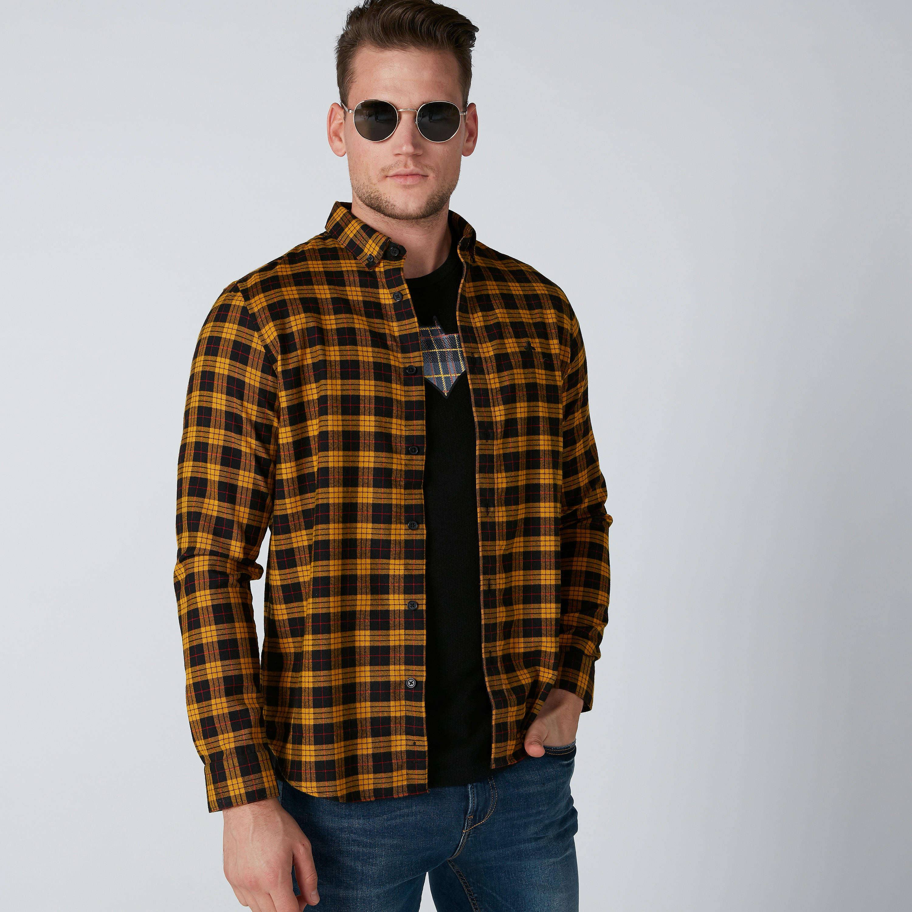 قميص كاروهات بأكمام طويلة وأزرار-men-clothing-shirts-image-1