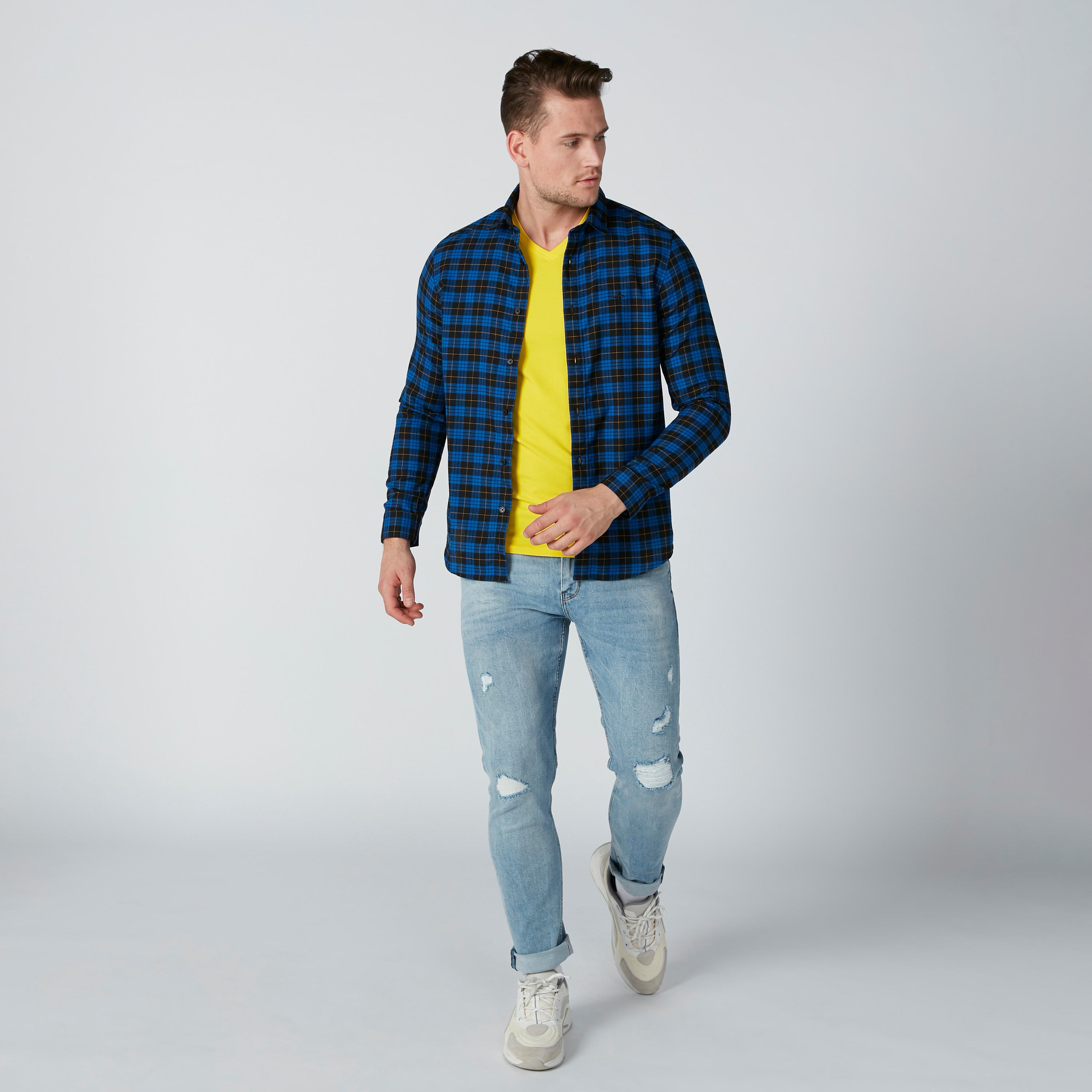 قميص كاروهات بأكمام طويلة وأزرار-men-clothing-shirts-image-1