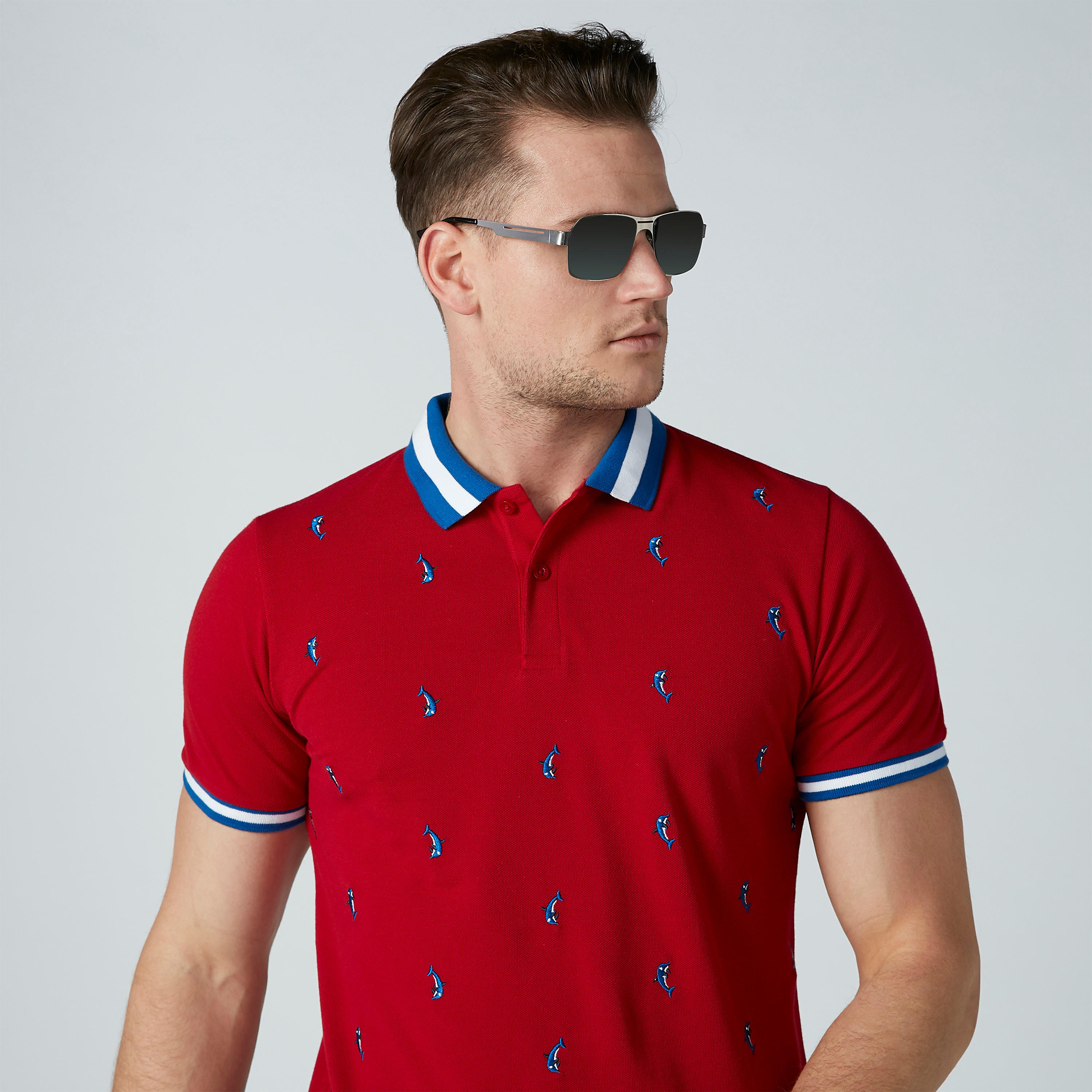 تيشيرت مطرّز بياقة بولو وأكمام قصيرة-men-clothing-tshirtsandpolos-polos-image-1