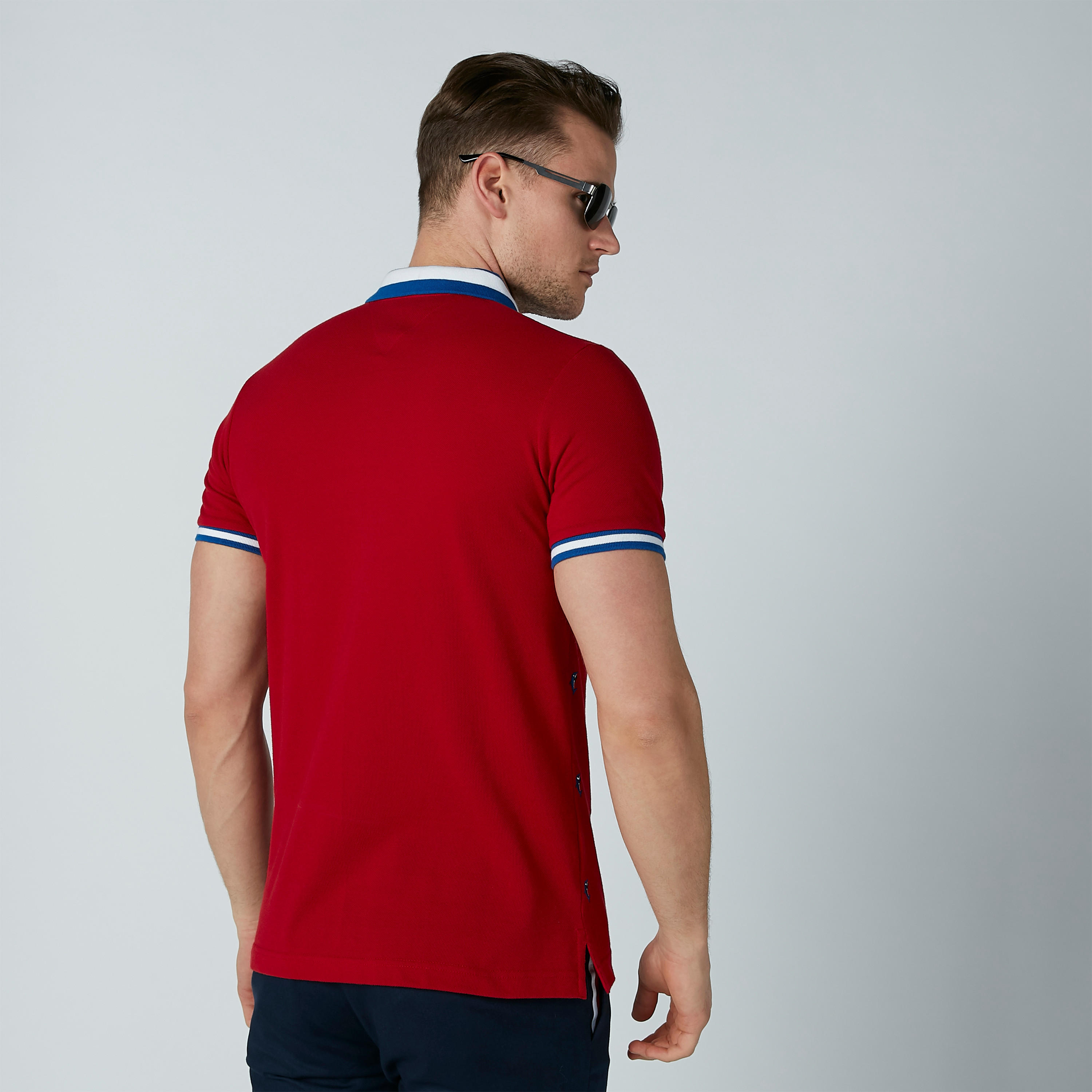 تيشيرت مطرّز بياقة بولو وأكمام قصيرة-men-clothing-tshirtsandpolos-polos-image-4