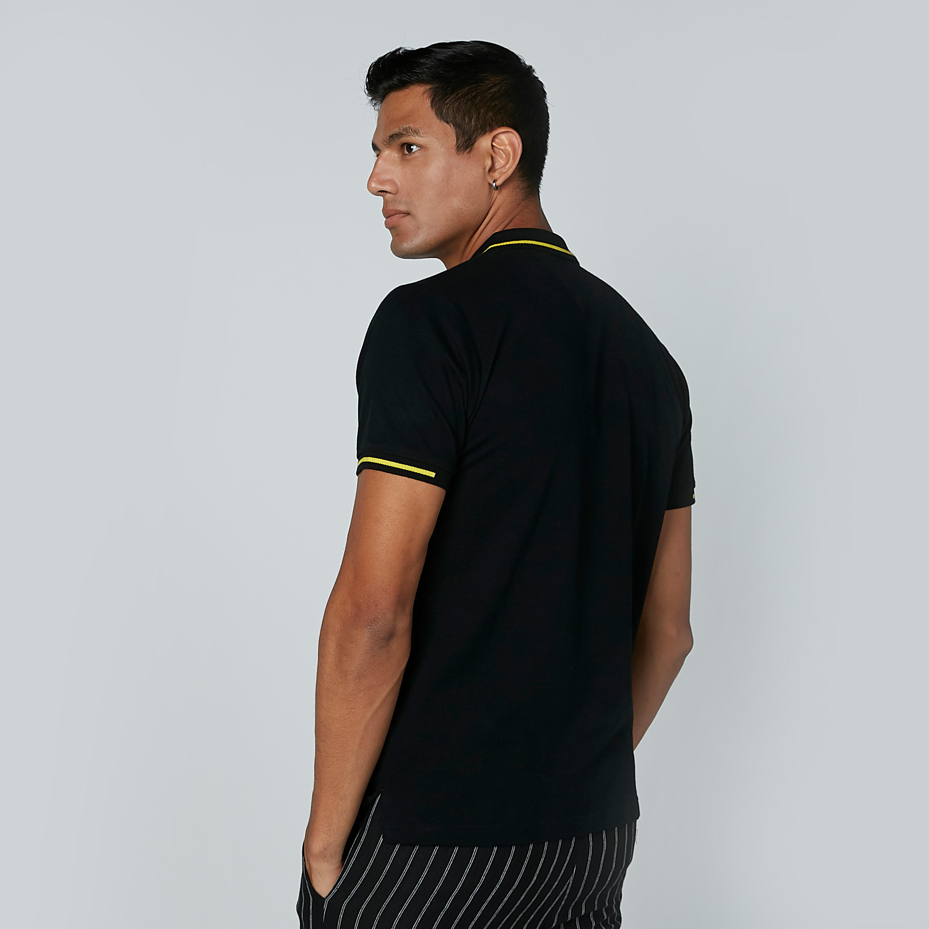 تيشيرت سادة بياقة بولو وأكمام قصيرة-men-clothing-tshirtsandpolos-polos-image-3
