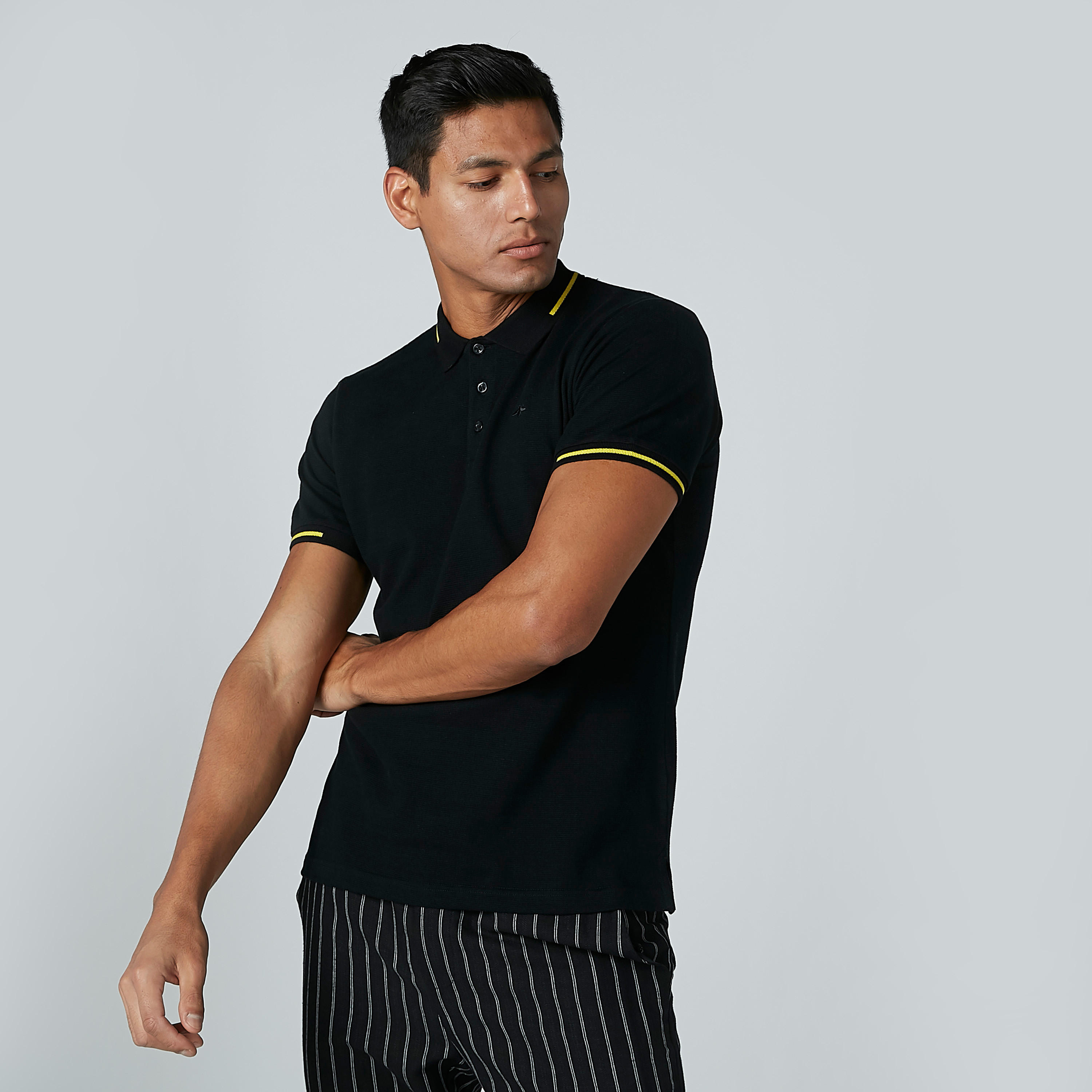 تيشيرت سادة بياقة بولو وأكمام قصيرة-men-clothing-tshirtsandpolos-polos-image-4