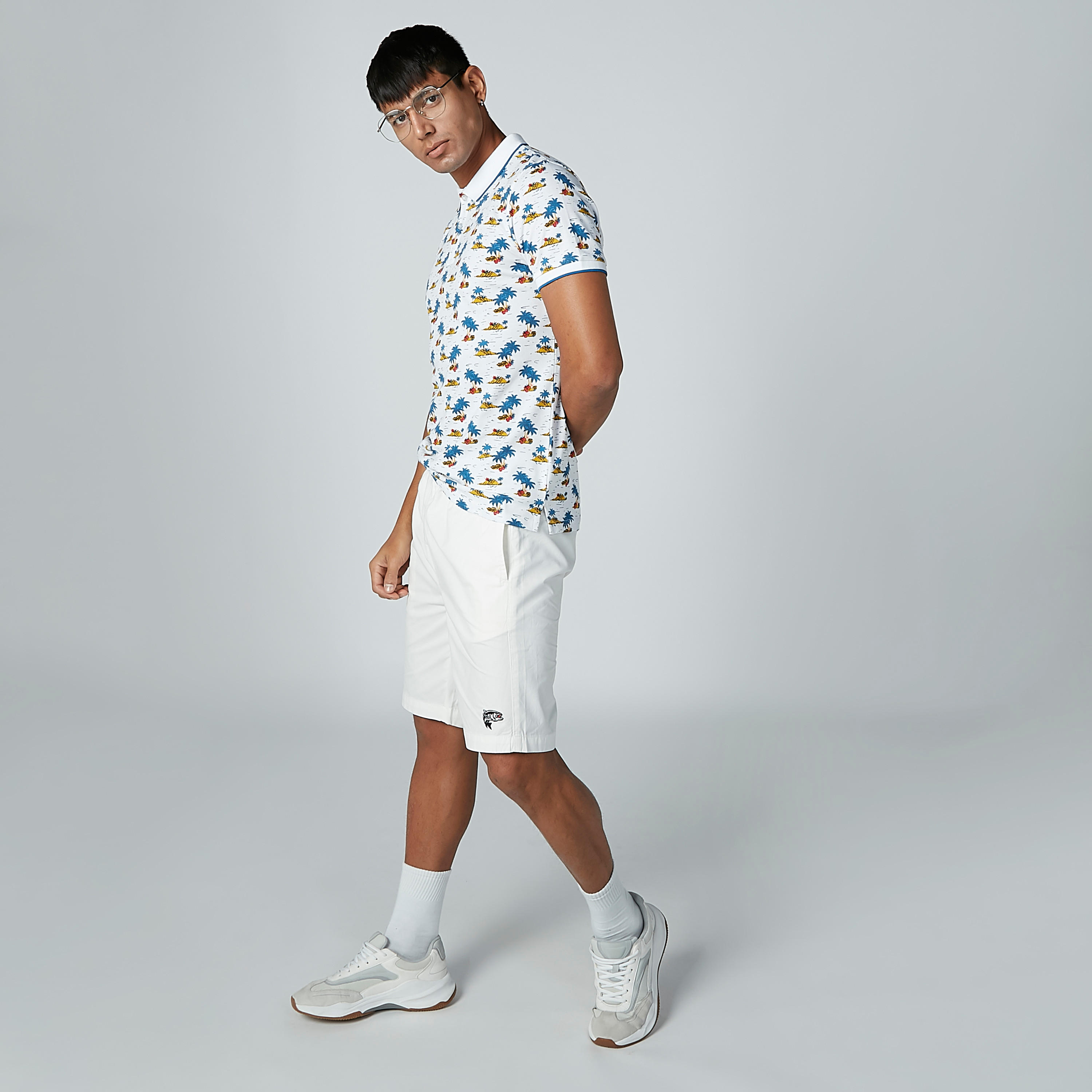 تيشيرت بياقة بولو وأكمام قصيرة وطبعات-men-clothing-tshirtsandpolos-polos-image-4