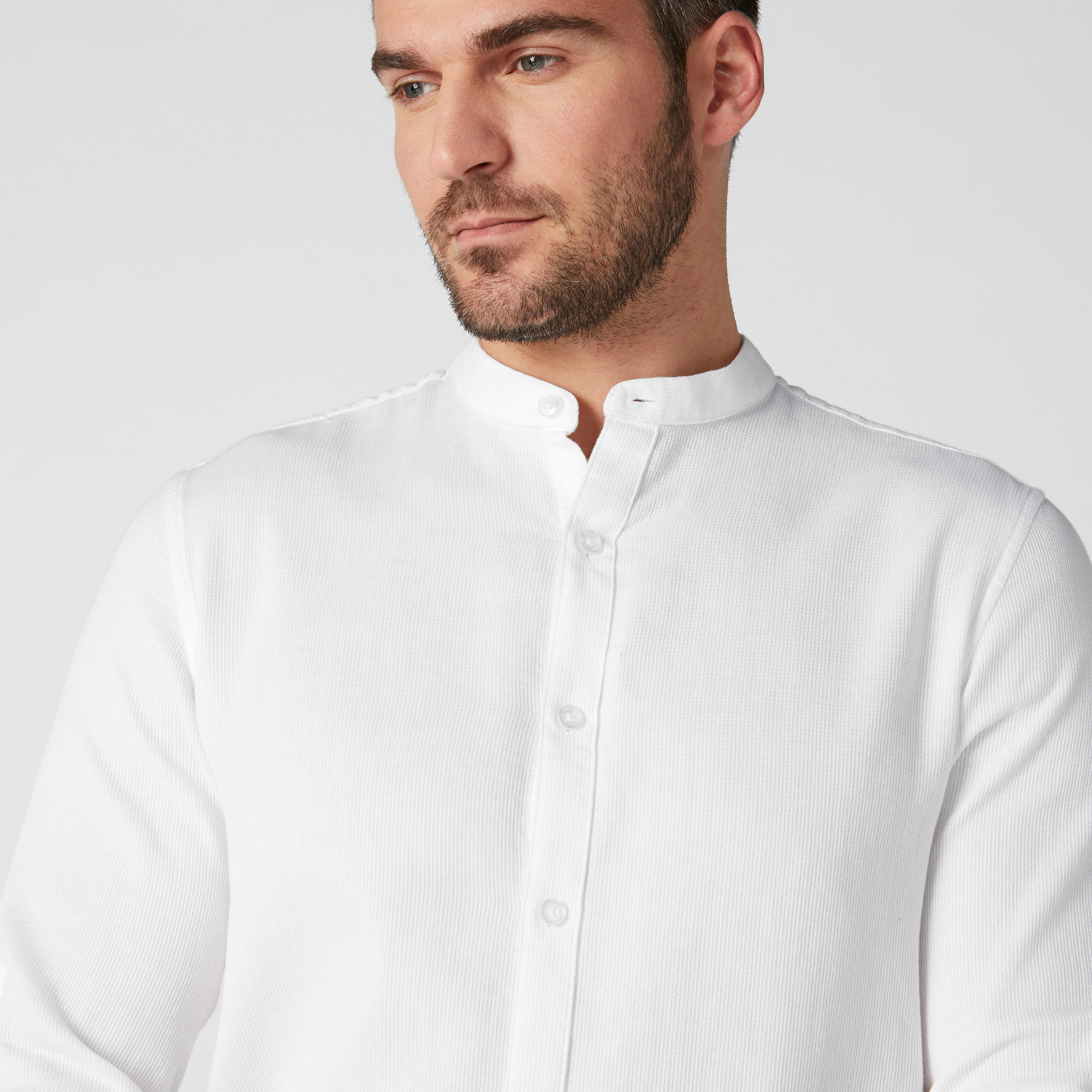 قميص بأكمام طويلة وياقة ماندارين وأزرار-men-clothing-shirts-image-4