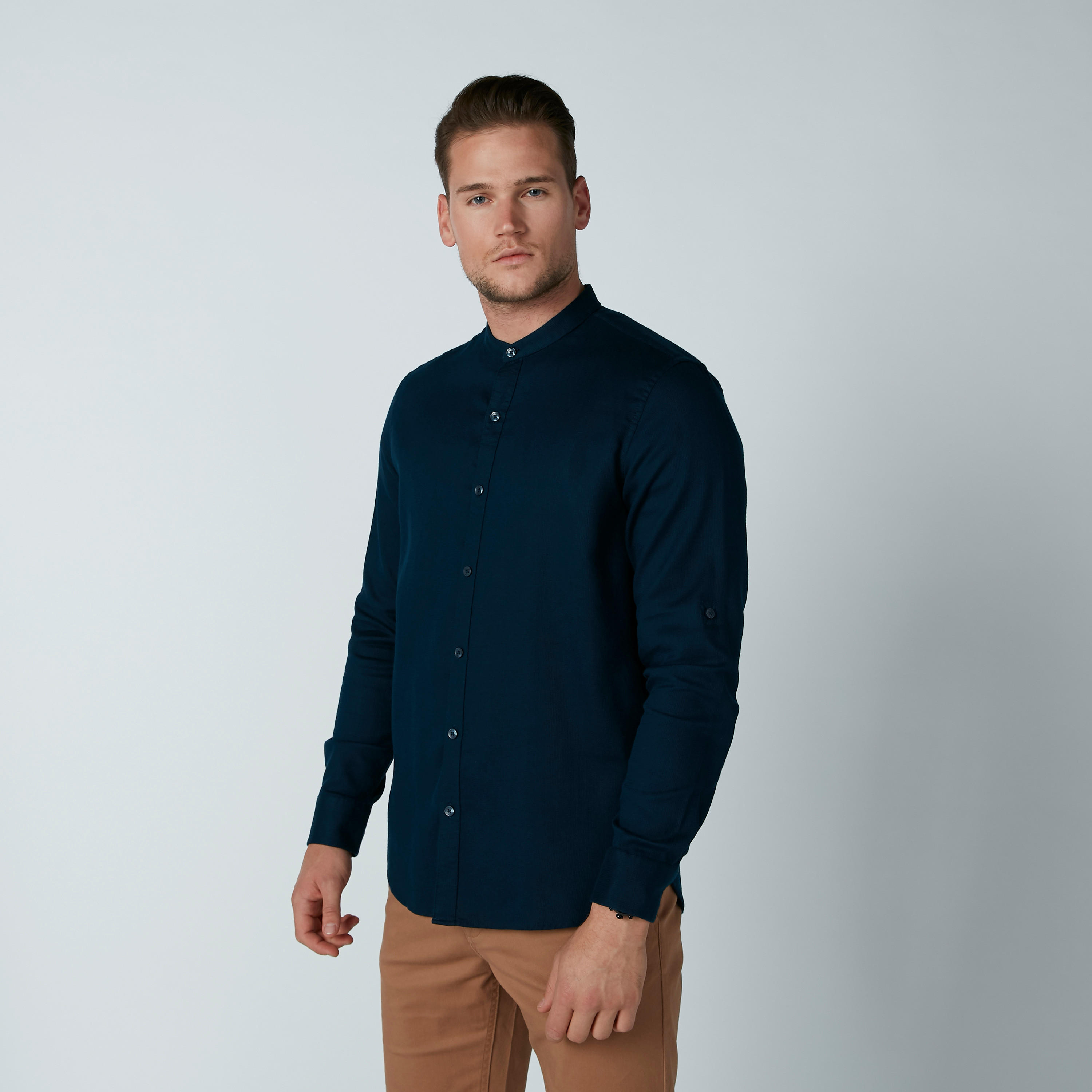 قميص بياقة ماندارين وأكمام طويلة-men-clothing-shirts-image-3